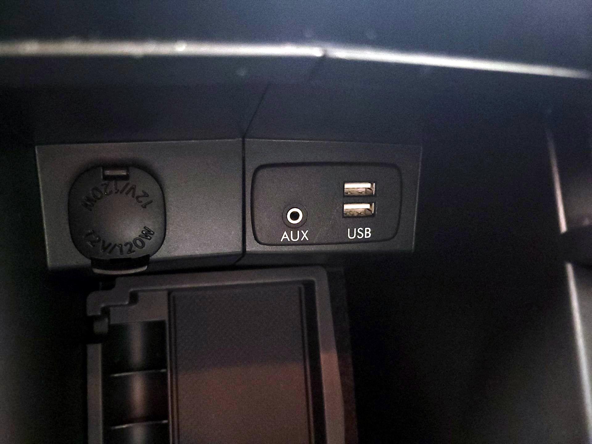 Thumbnail: 2017 Subaru Forester - 18