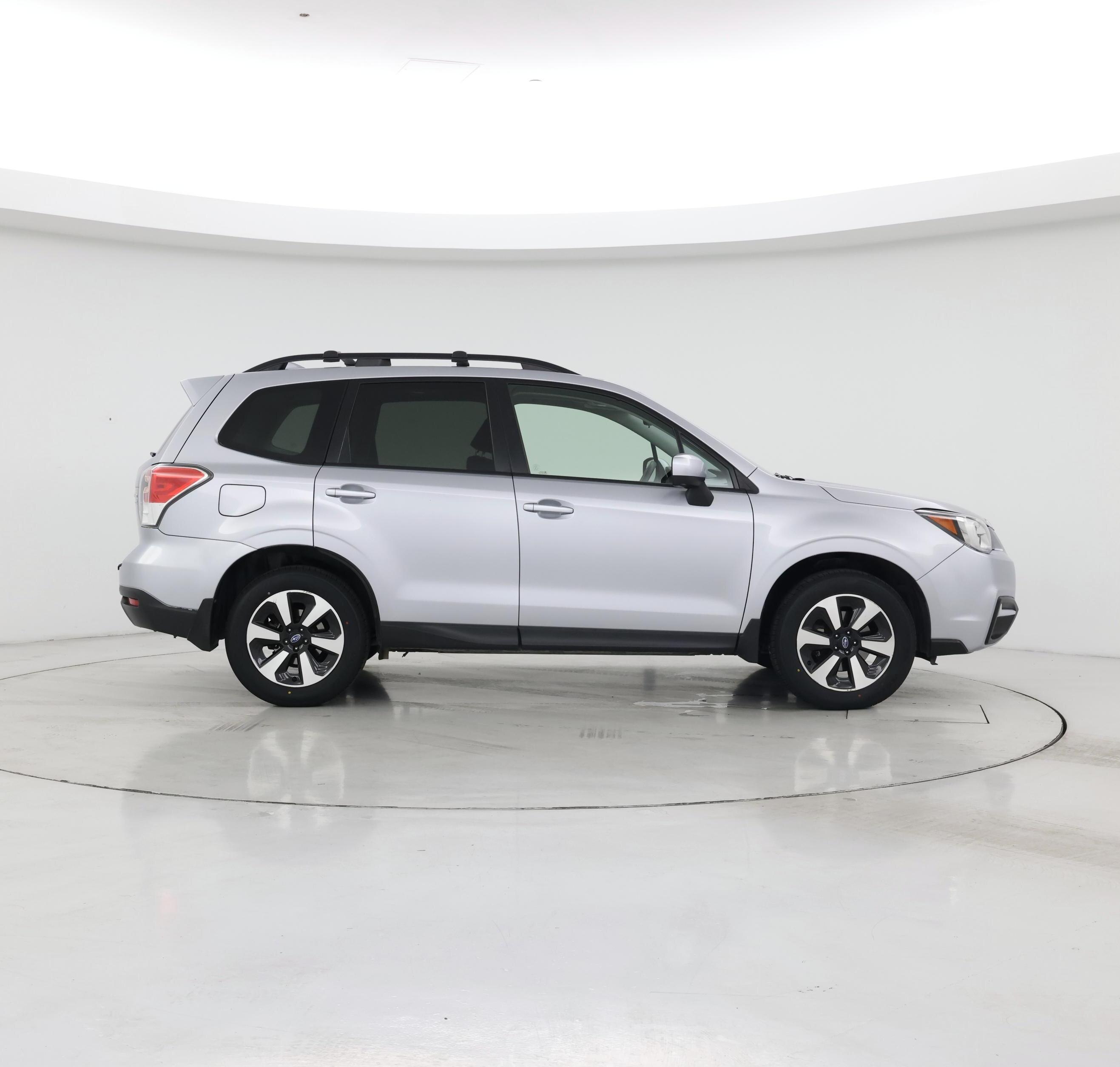 Thumbnail: 2017 Subaru Forester - 7