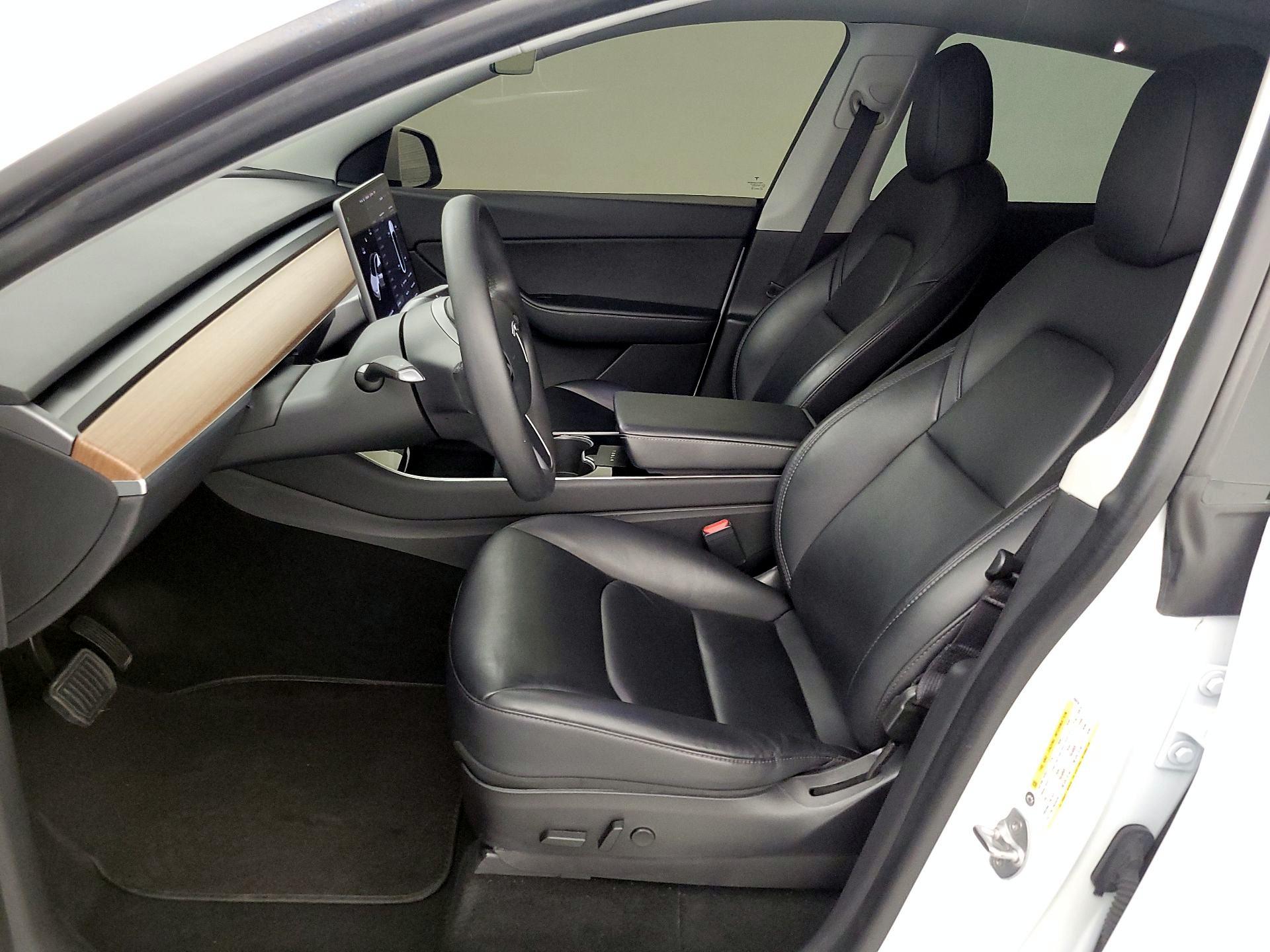 Thumbnail: 2020 Tesla Model Y - 11