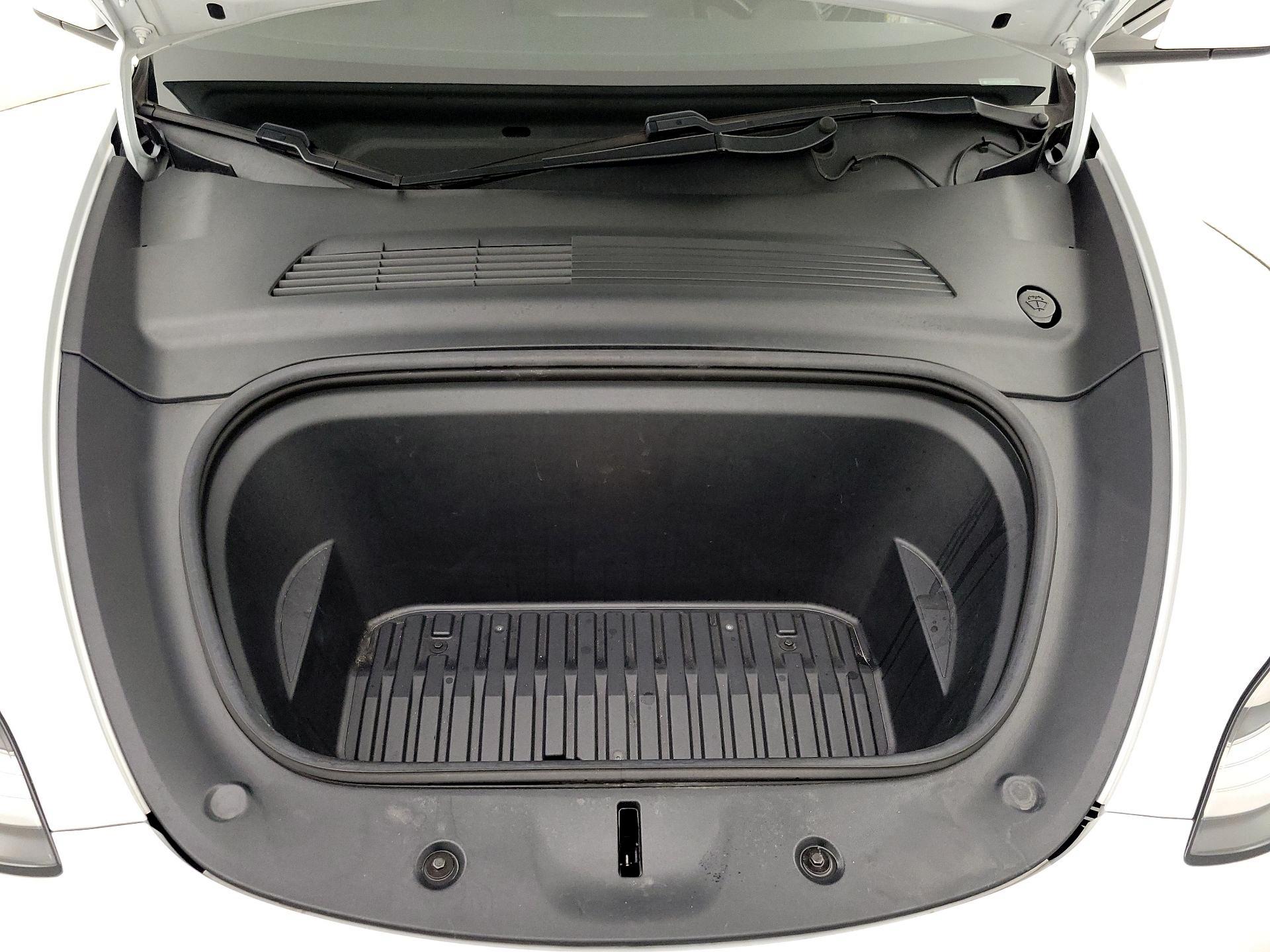 Thumbnail: 2020 Tesla Model Y - 20