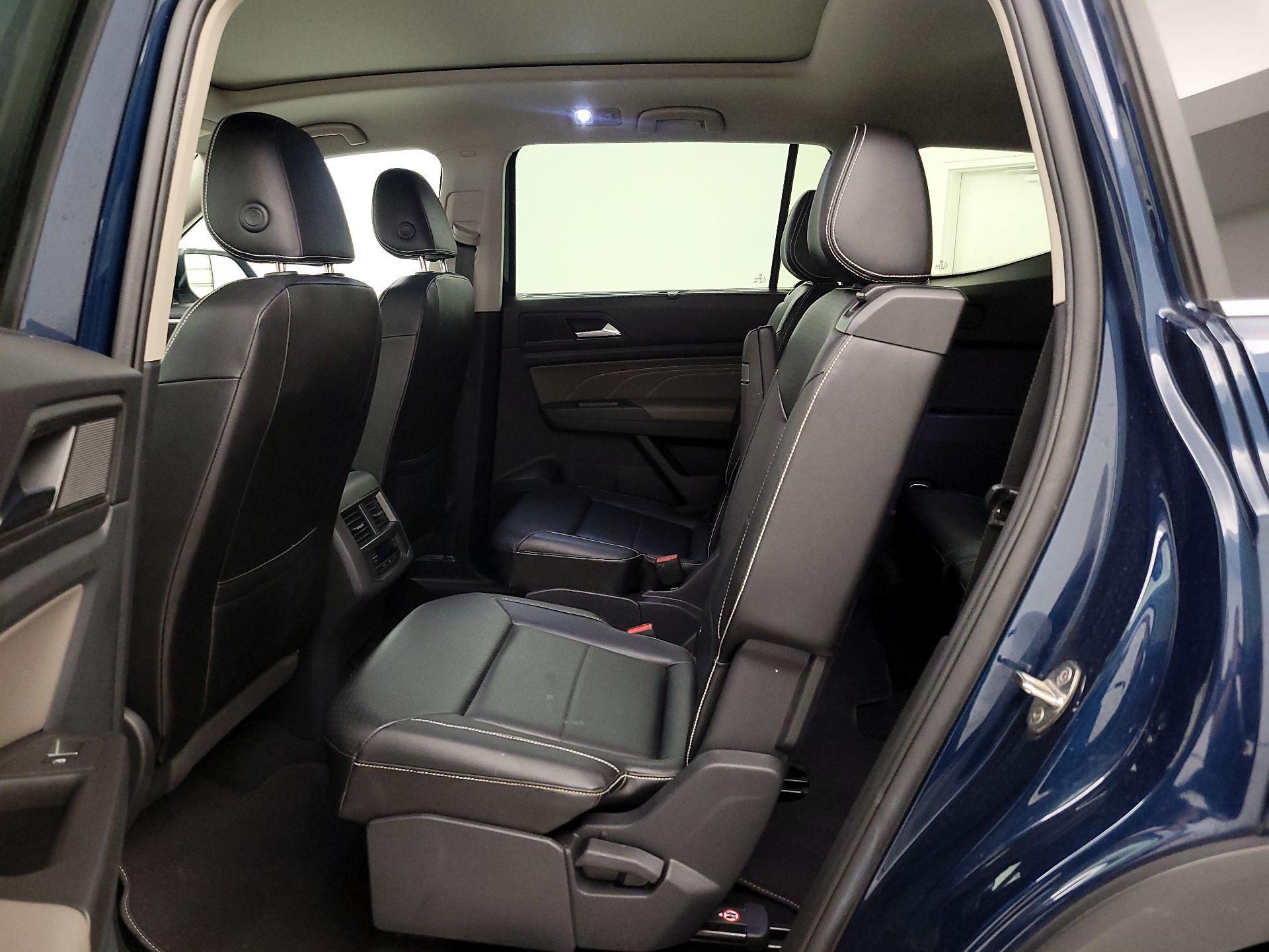 Thumbnail: 2022 Volkswagen Atlas - 20