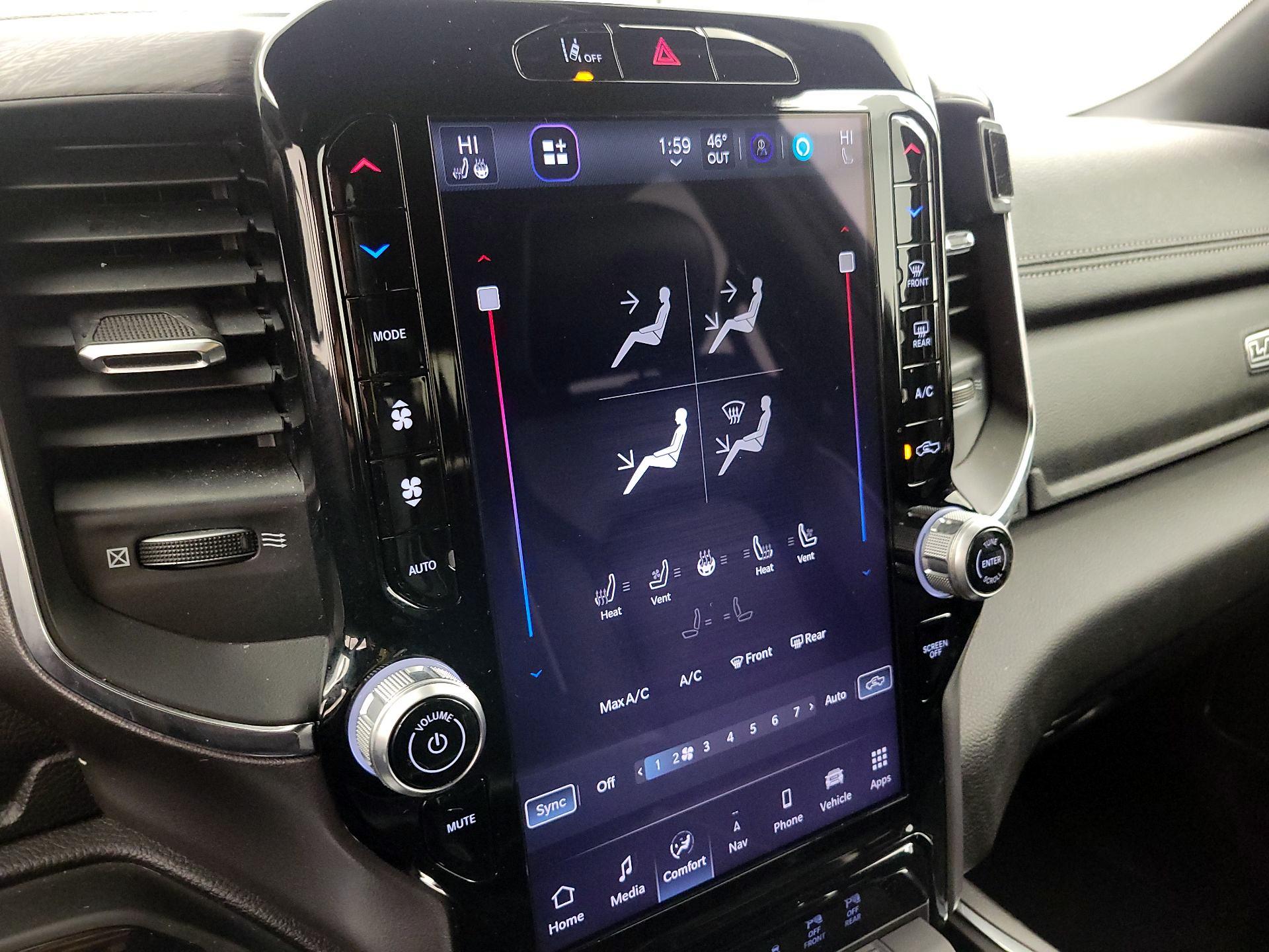 Thumbnail: 2025 RAM 1500 - 17