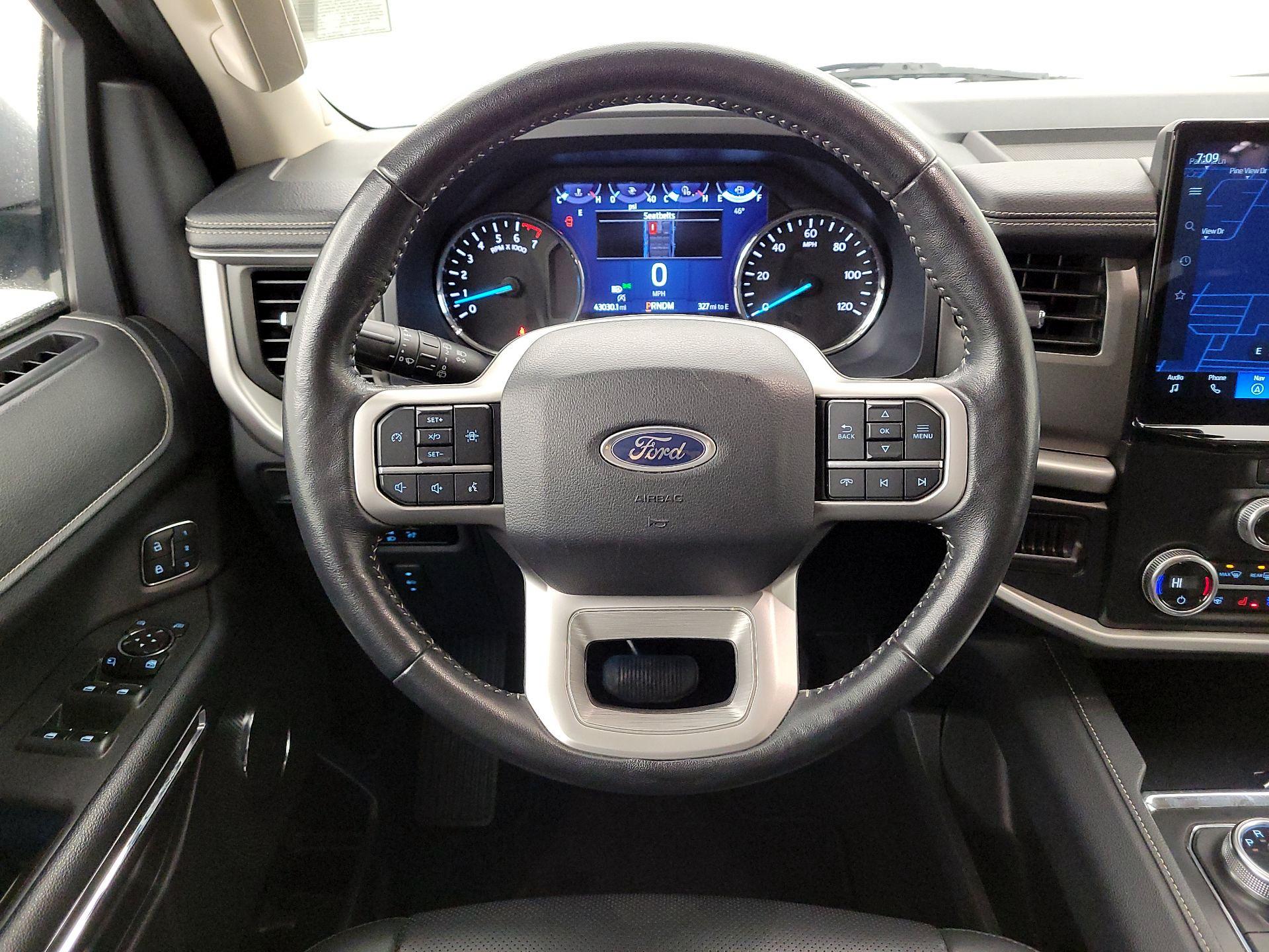 Thumbnail: 2024 Ford Expedition - 10