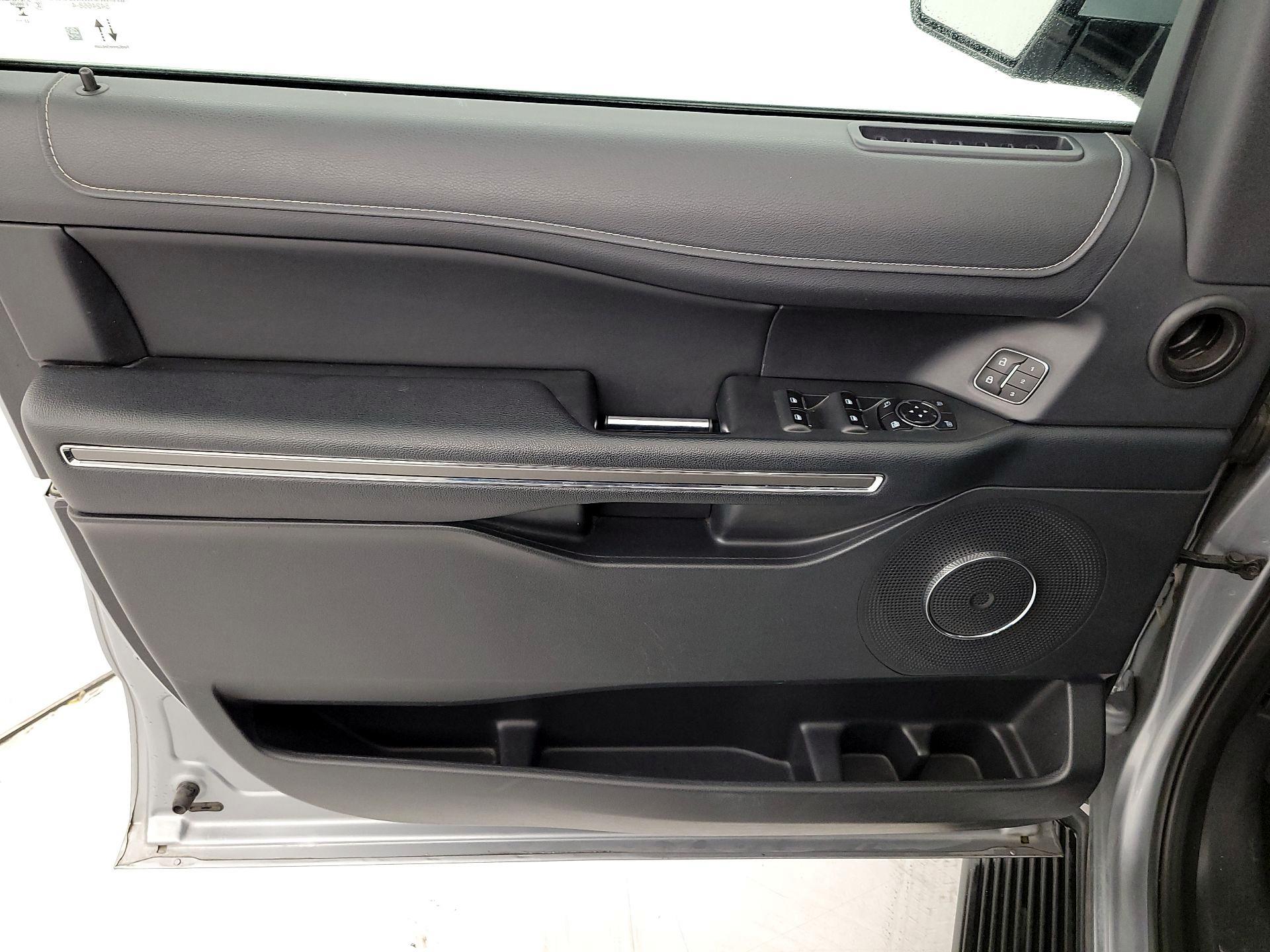 Thumbnail: 2024 Ford Expedition - 12