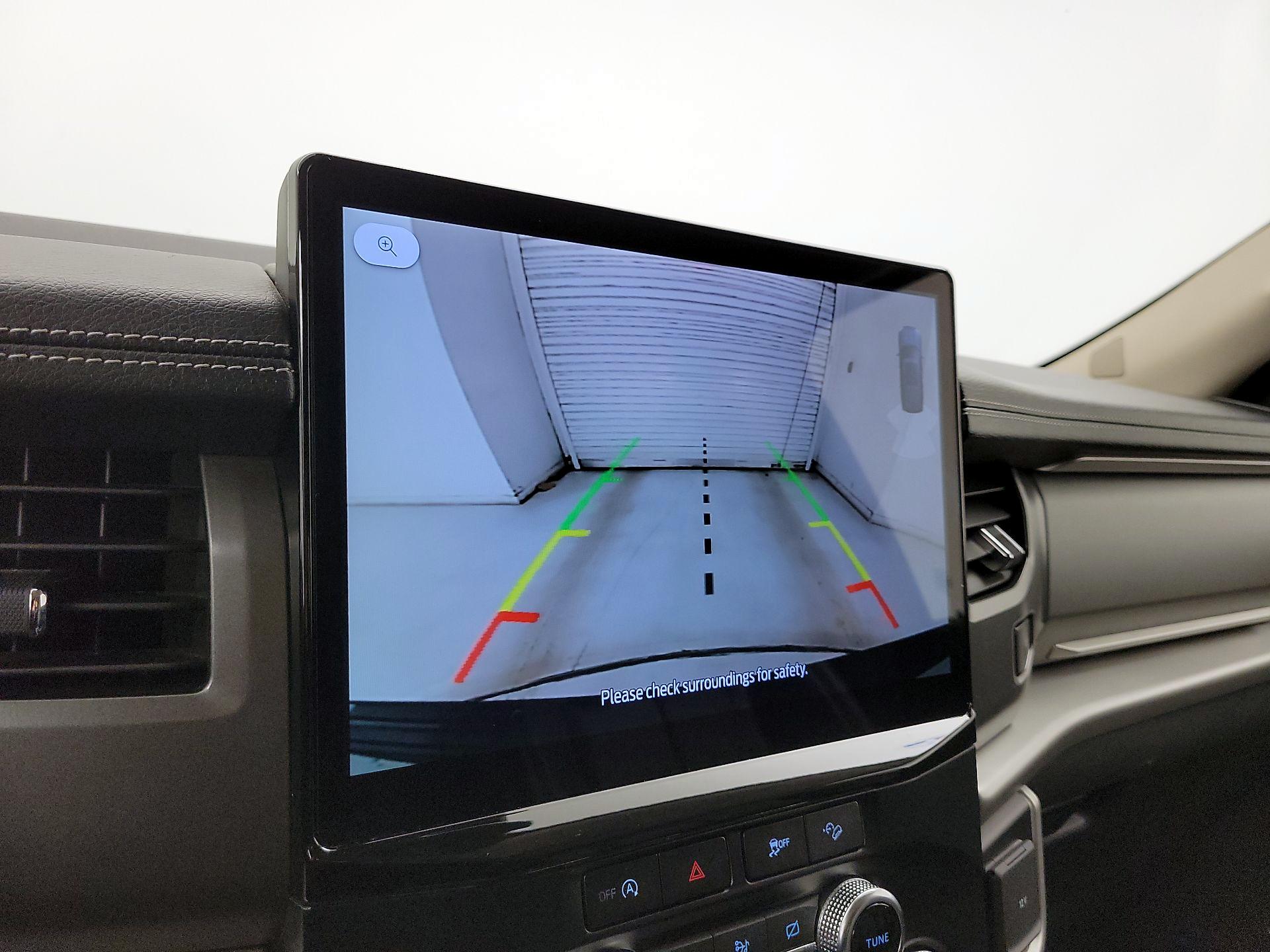 Thumbnail: 2024 Ford Expedition - 15