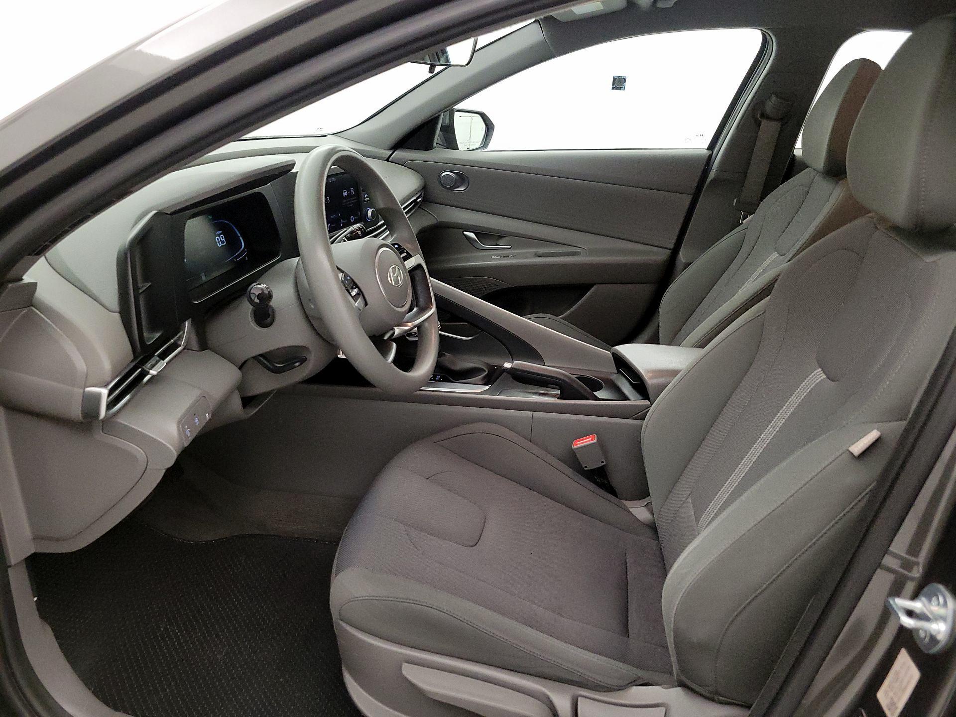 Thumbnail: 2024 Hyundai Elantra - 11