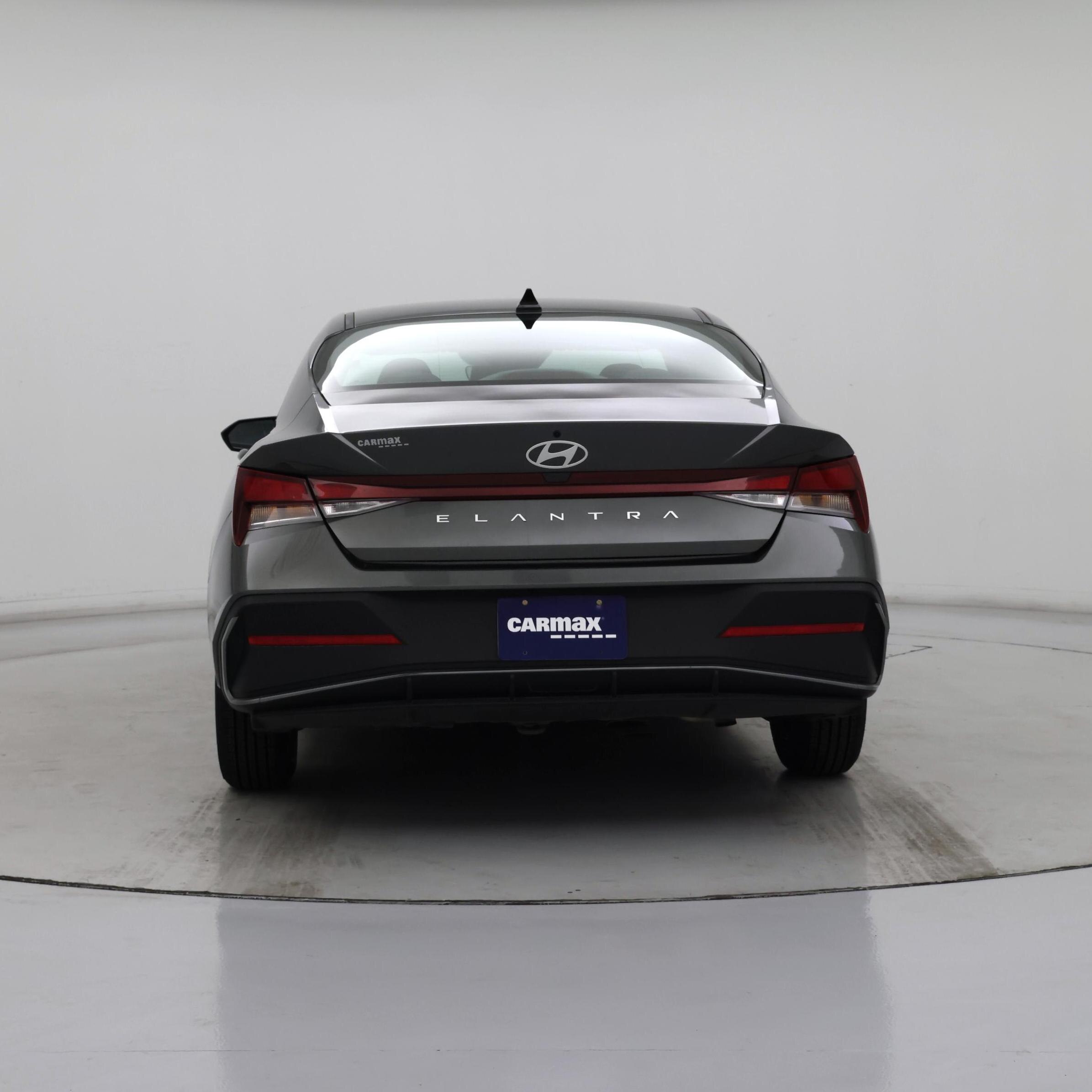 Thumbnail: 2024 Hyundai Elantra - 6