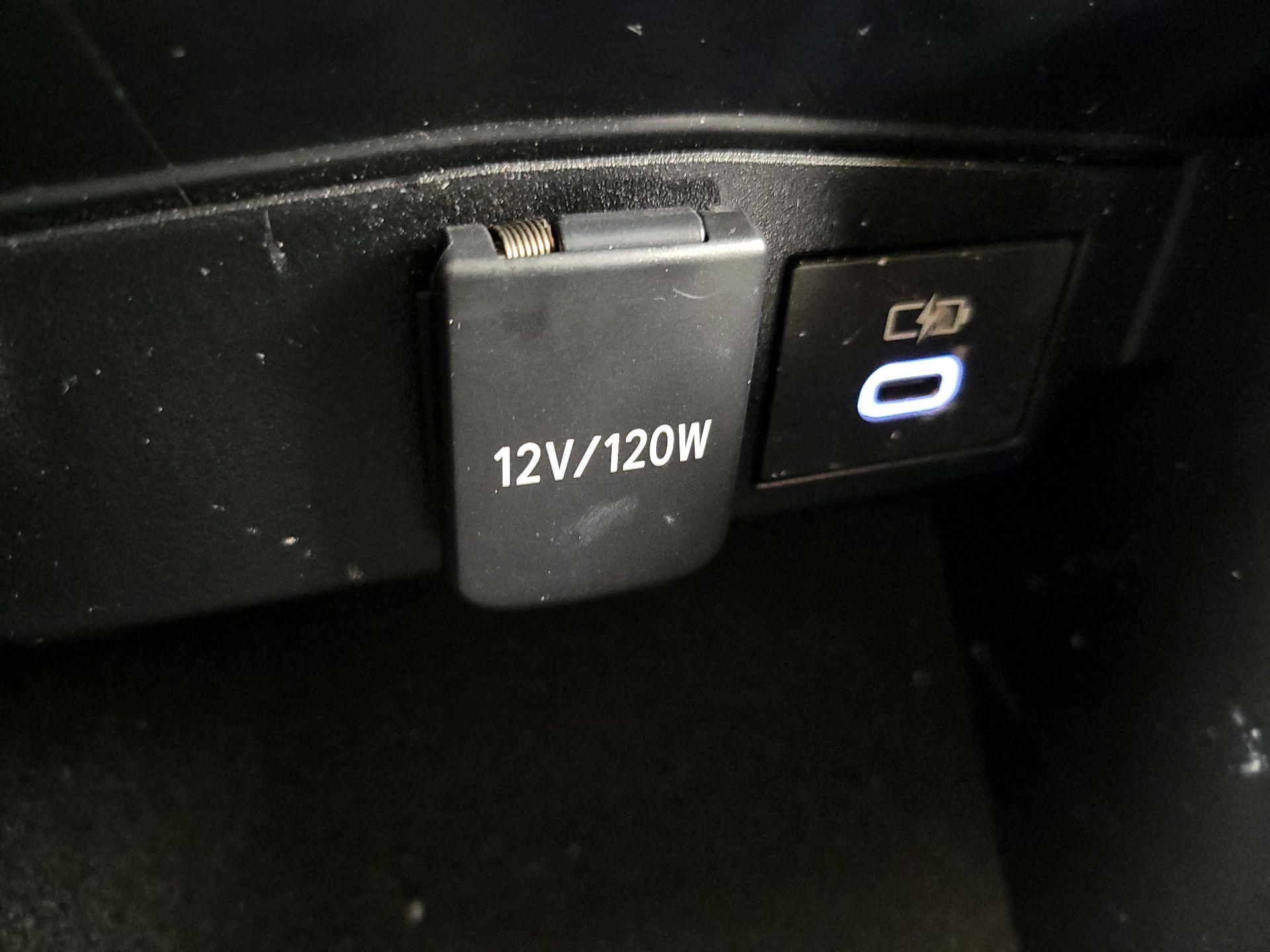 Thumbnail: 2024 Toyota Corolla - 19