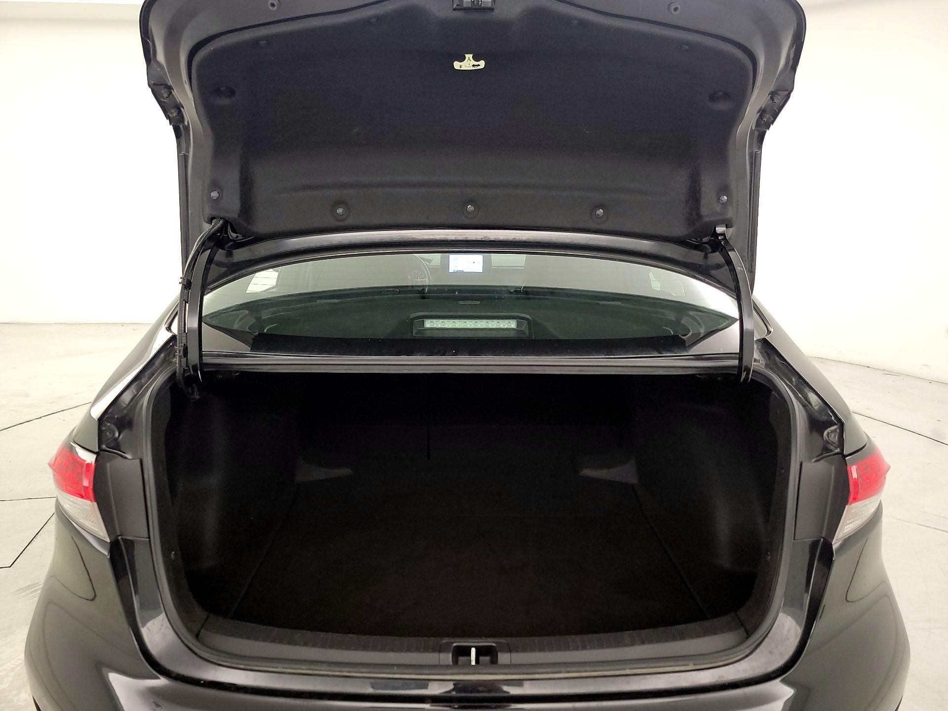 Thumbnail: 2024 Toyota Corolla - 20