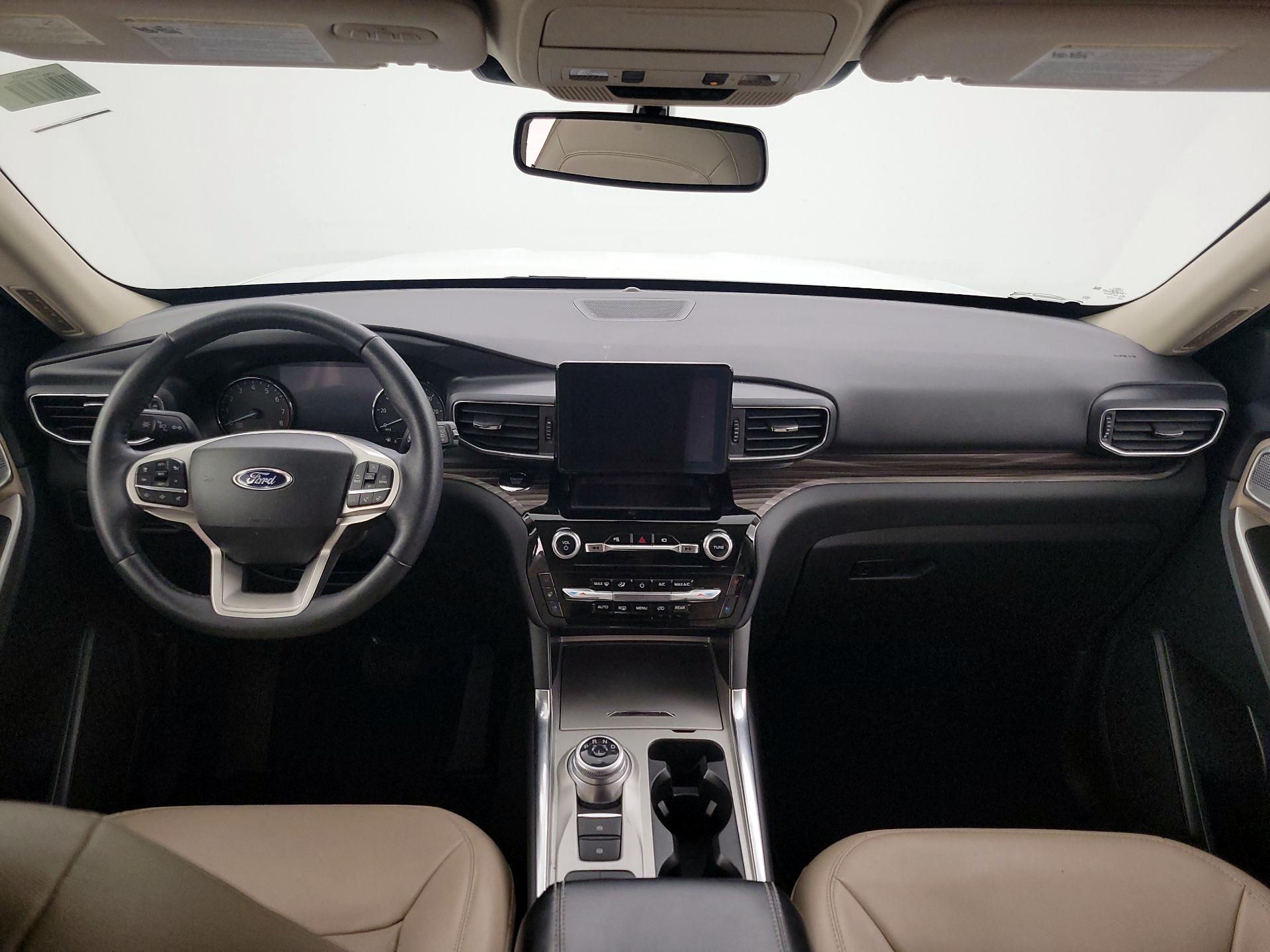 Thumbnail: 2023 Ford Explorer - 9