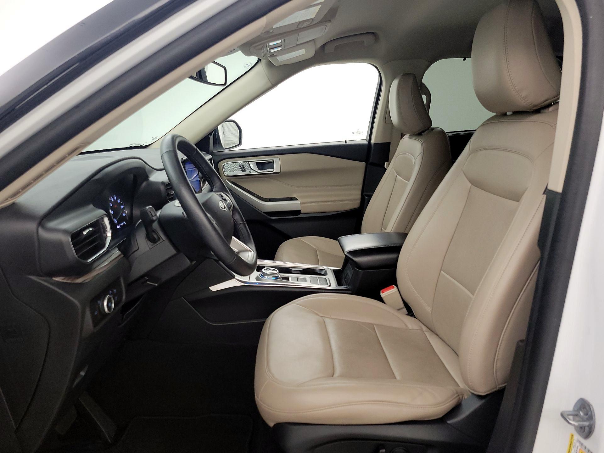 Thumbnail: 2023 Ford Explorer - 11