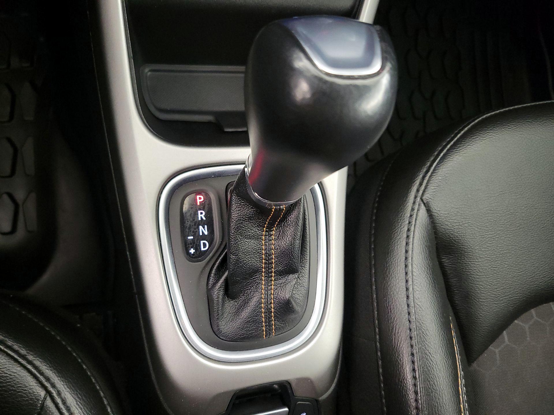 Thumbnail: 2020 Jeep Compass - 17