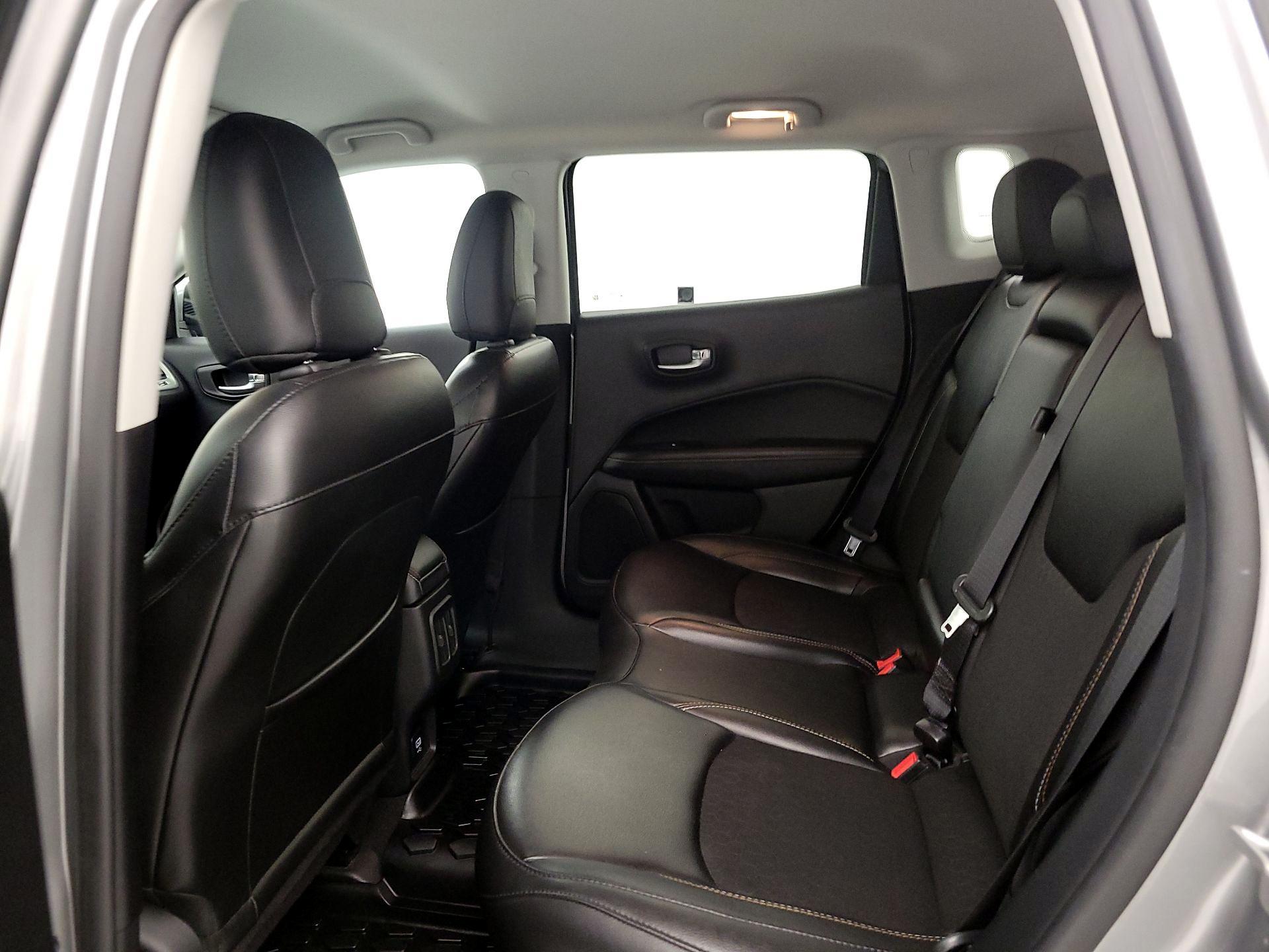 Thumbnail: 2020 Jeep Compass - 19