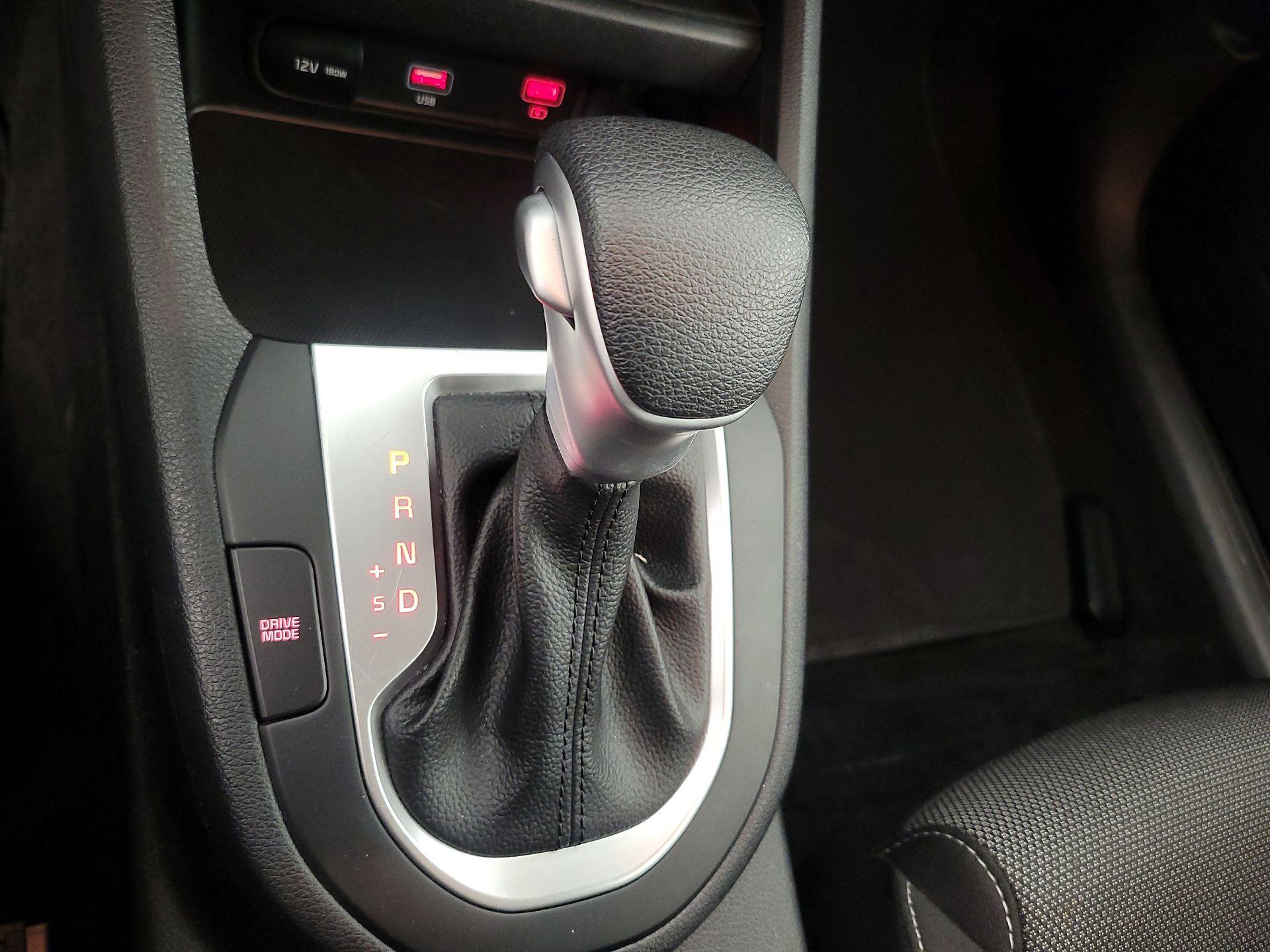 Thumbnail: 2024 Kia Forte - 17