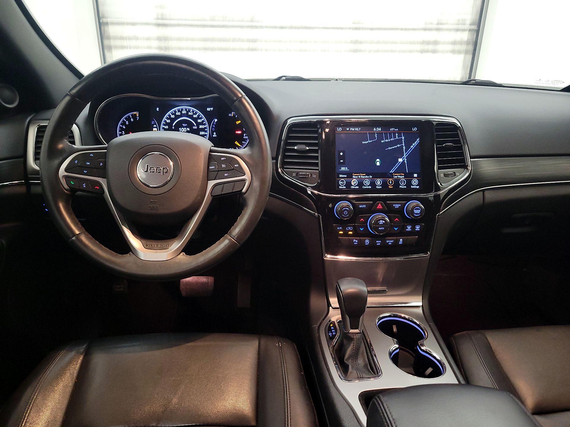 Thumbnail: 2022 Jeep Grand Cherokee - 9