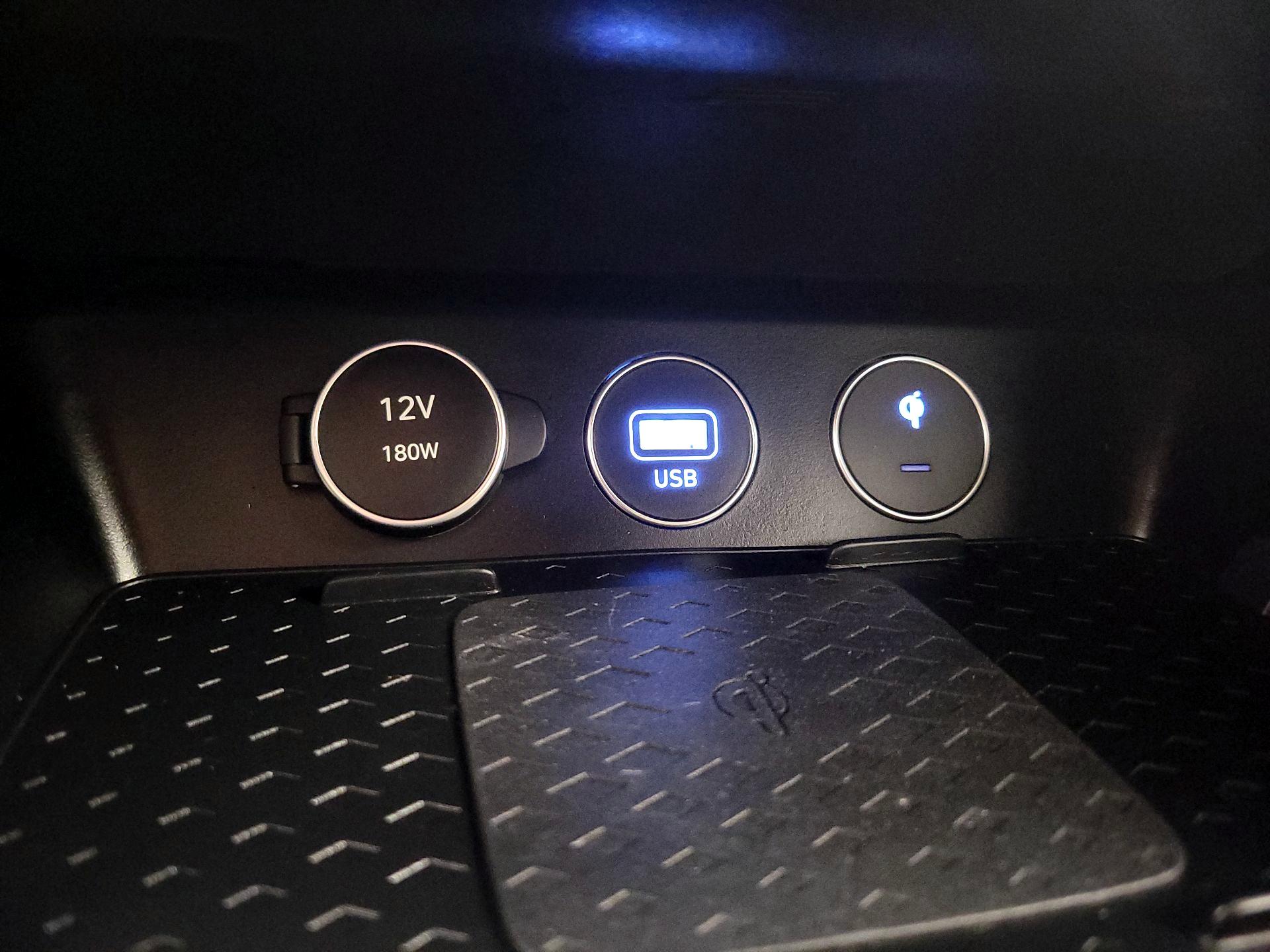 Thumbnail: 2024 Genesis G70 - 19