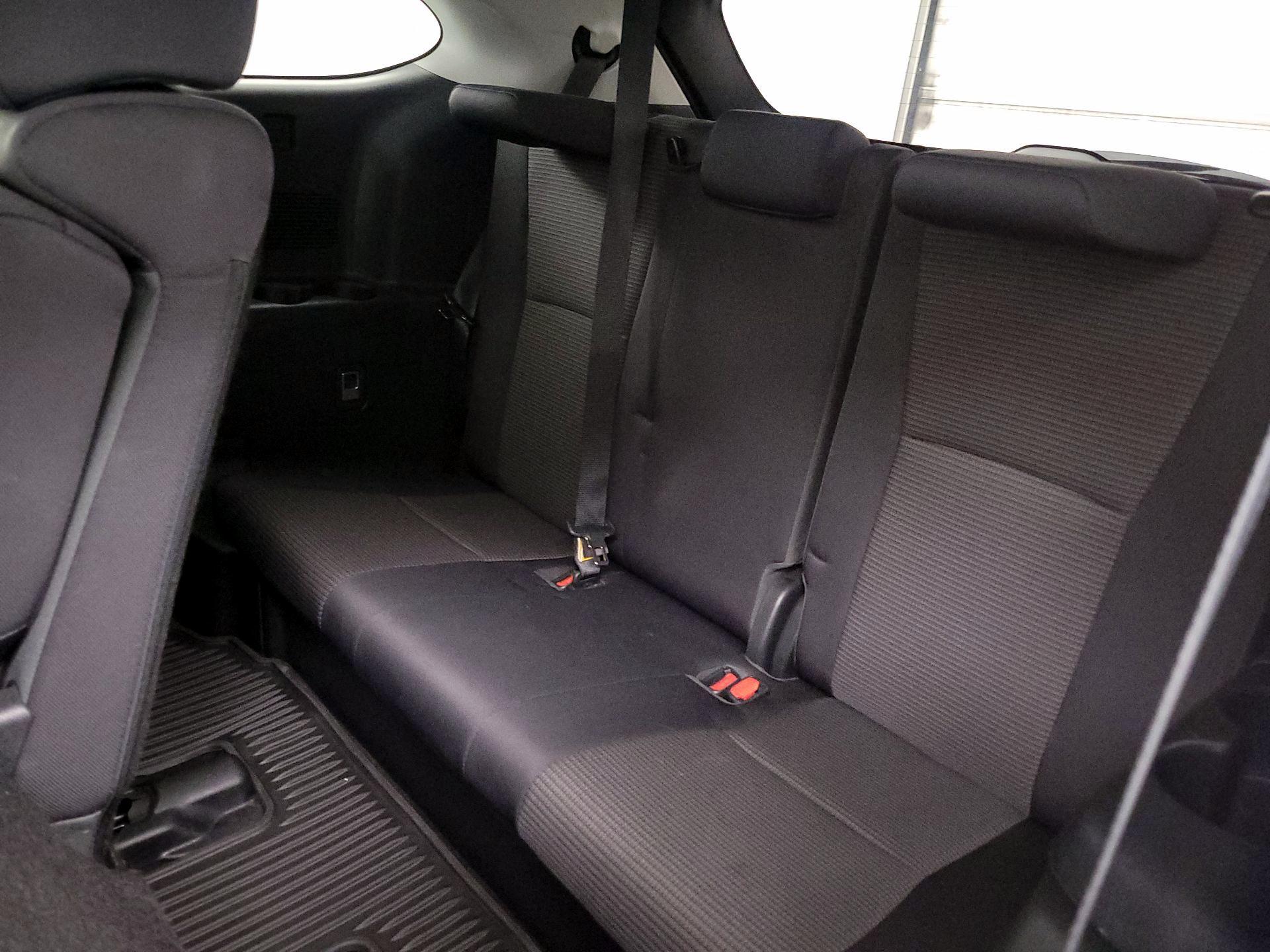 Thumbnail: 2023 Toyota Highlander - 20