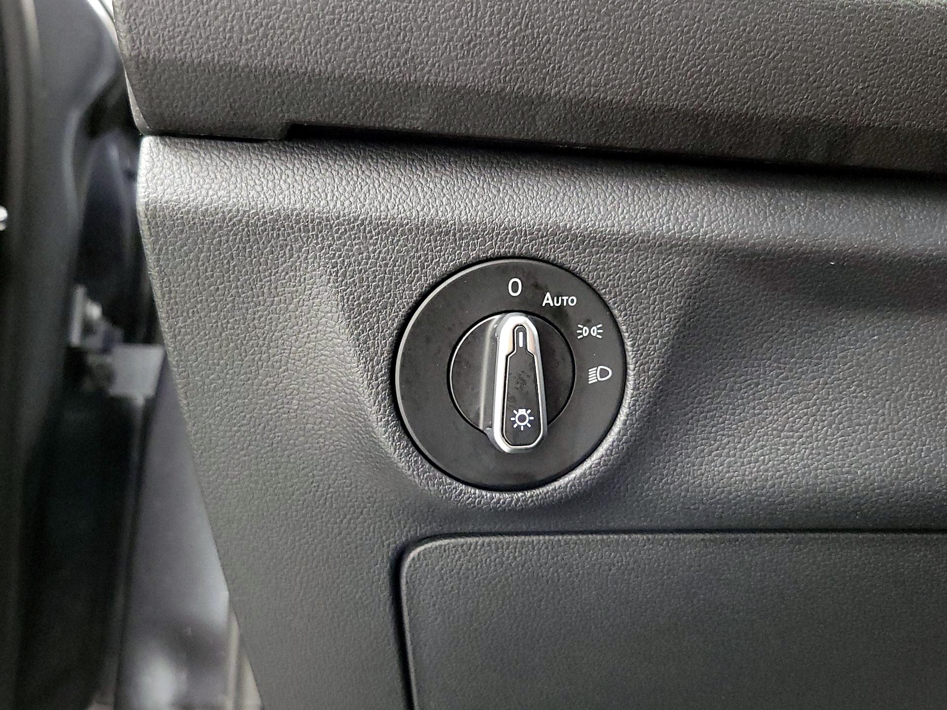 Thumbnail: 2024 Volkswagen Jetta - 13