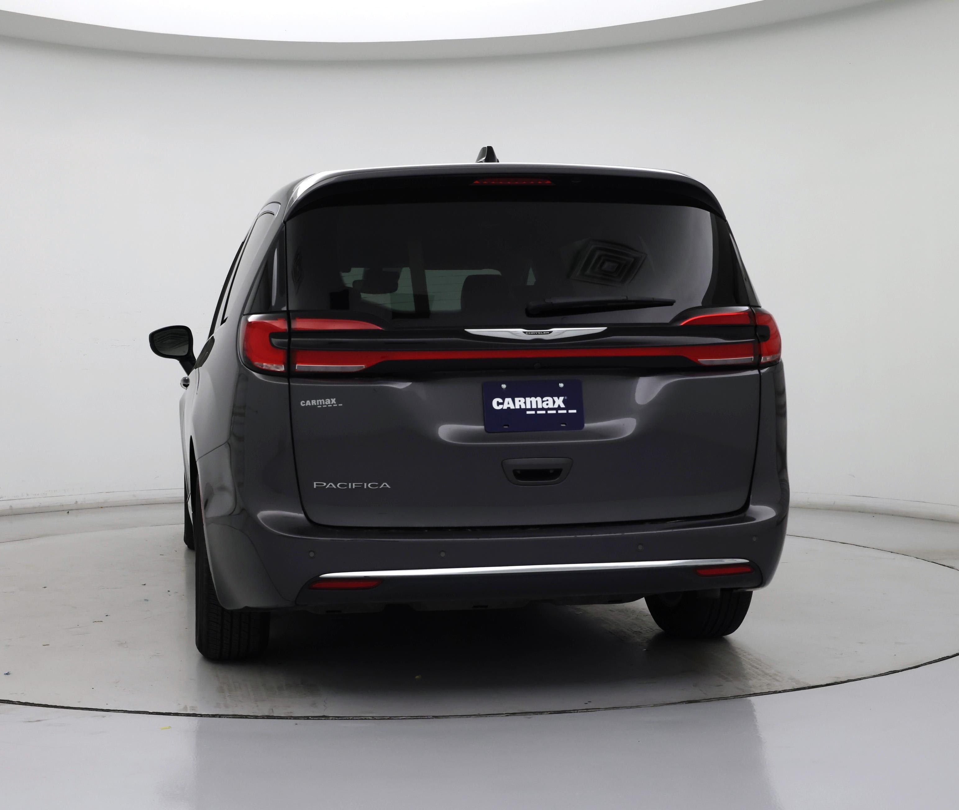 Thumbnail: 2023 Chrysler Pacifica - 6