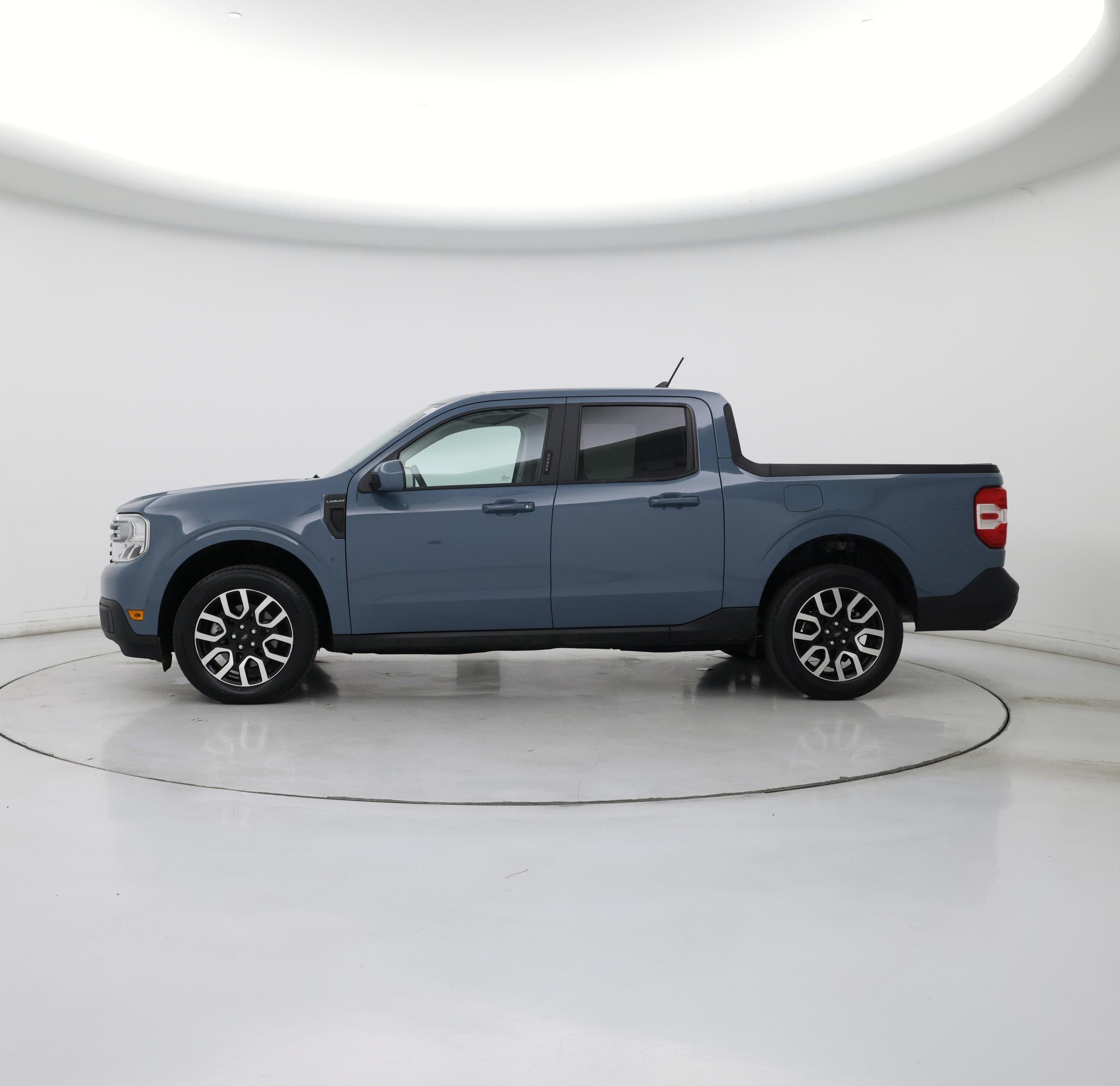 Thumbnail: 2022 Ford Maverick - 3