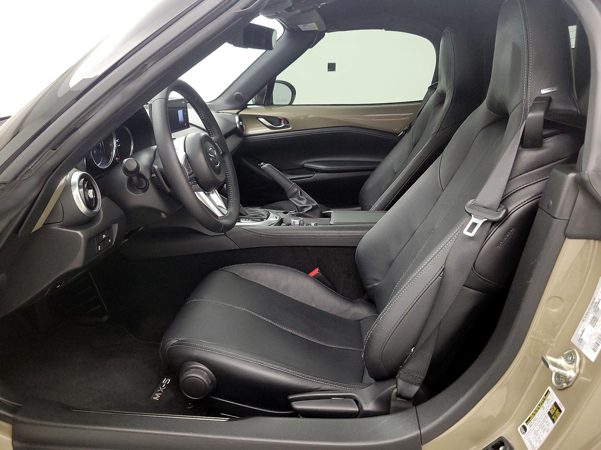 Thumbnail: 2024 Mazda MX-5 Miata - 11