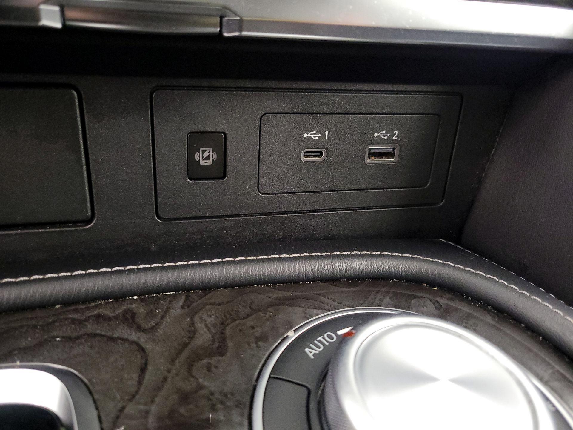 Thumbnail: 2024 INFINITI QX80 - 19