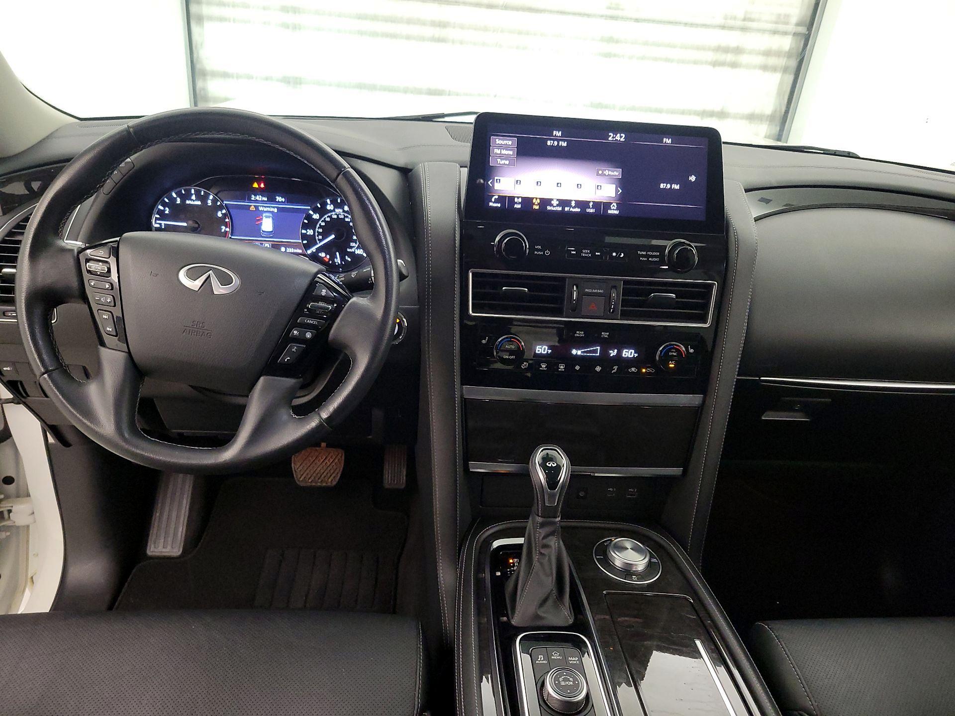 Thumbnail: 2024 INFINITI QX80 - 9