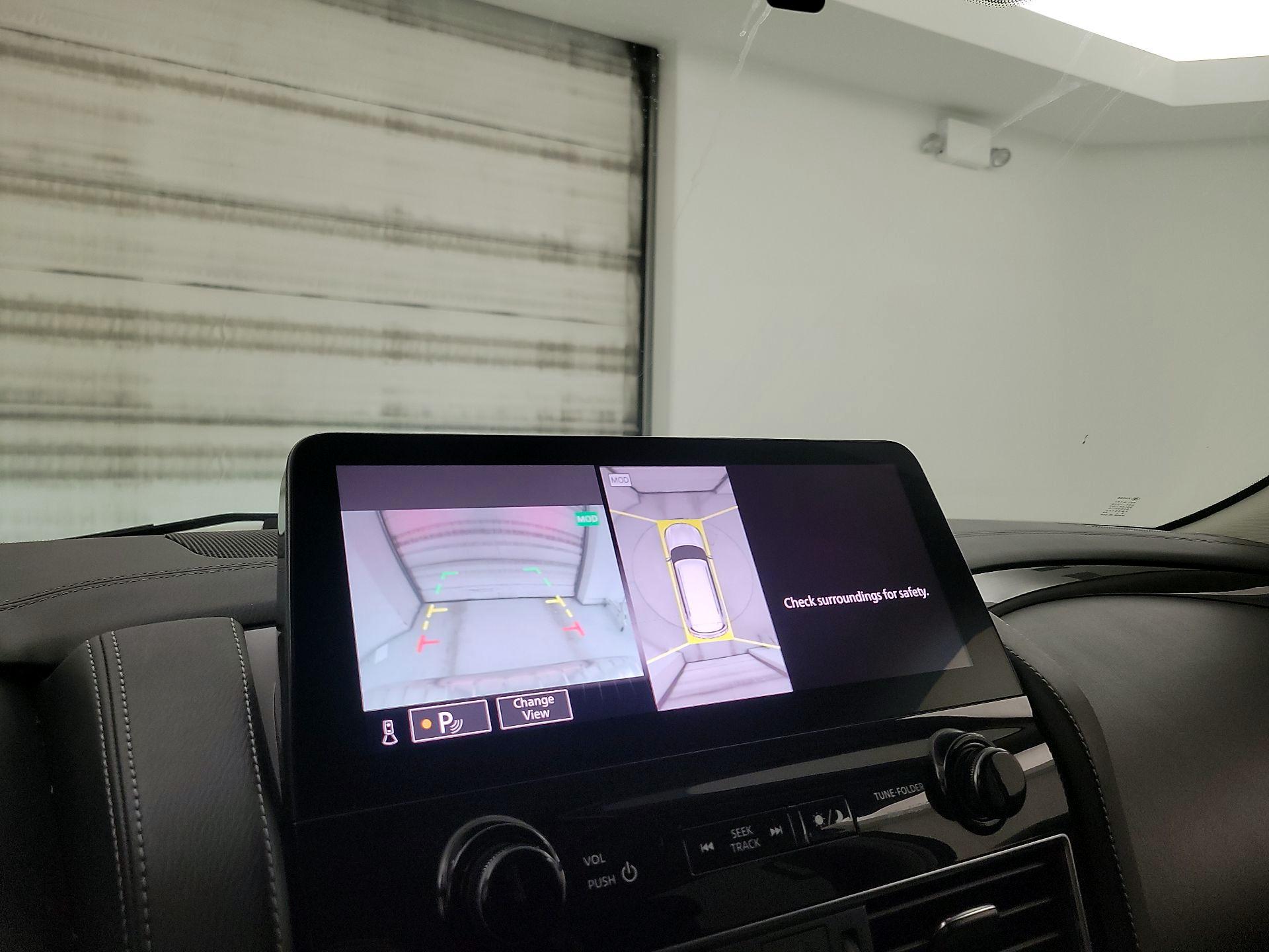 Thumbnail: 2024 INFINITI QX80 - 14