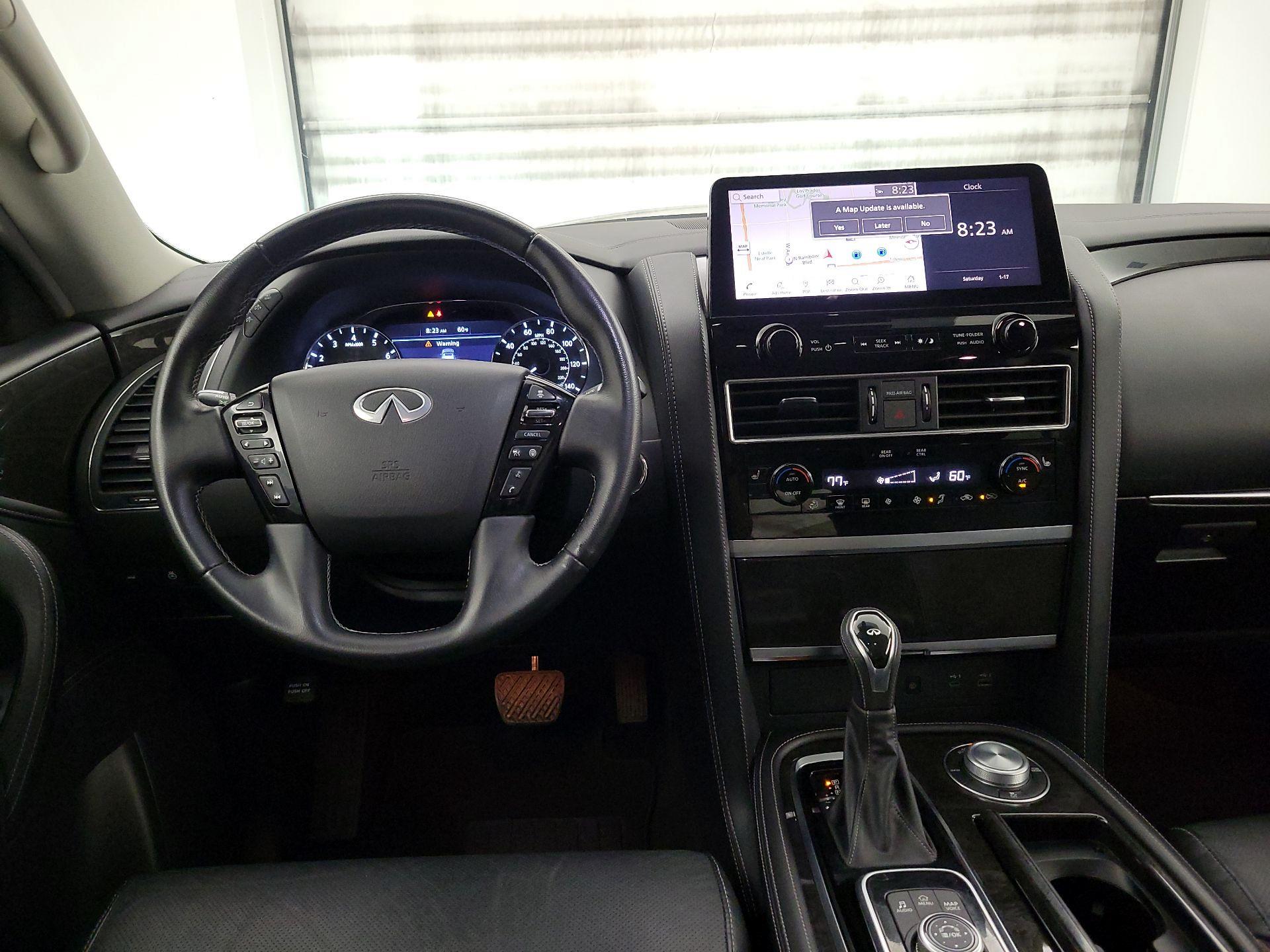 Thumbnail: 2024 INFINITI QX80 - 9