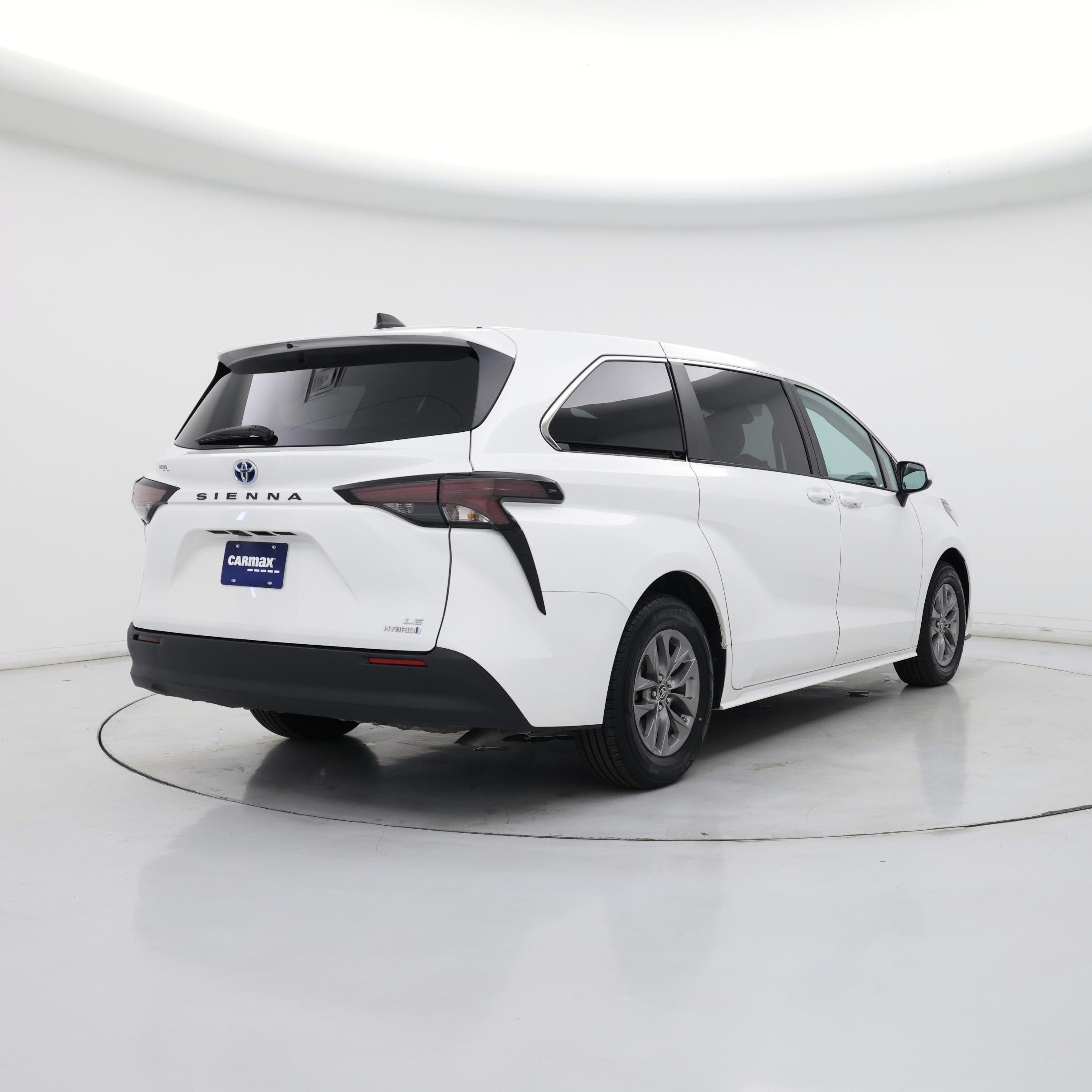 Thumbnail: 2024 Toyota Sienna - 8