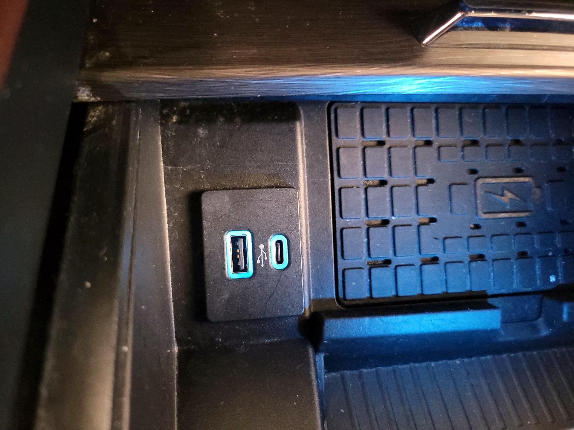 Thumbnail: 2024 Ford Expedition - 19