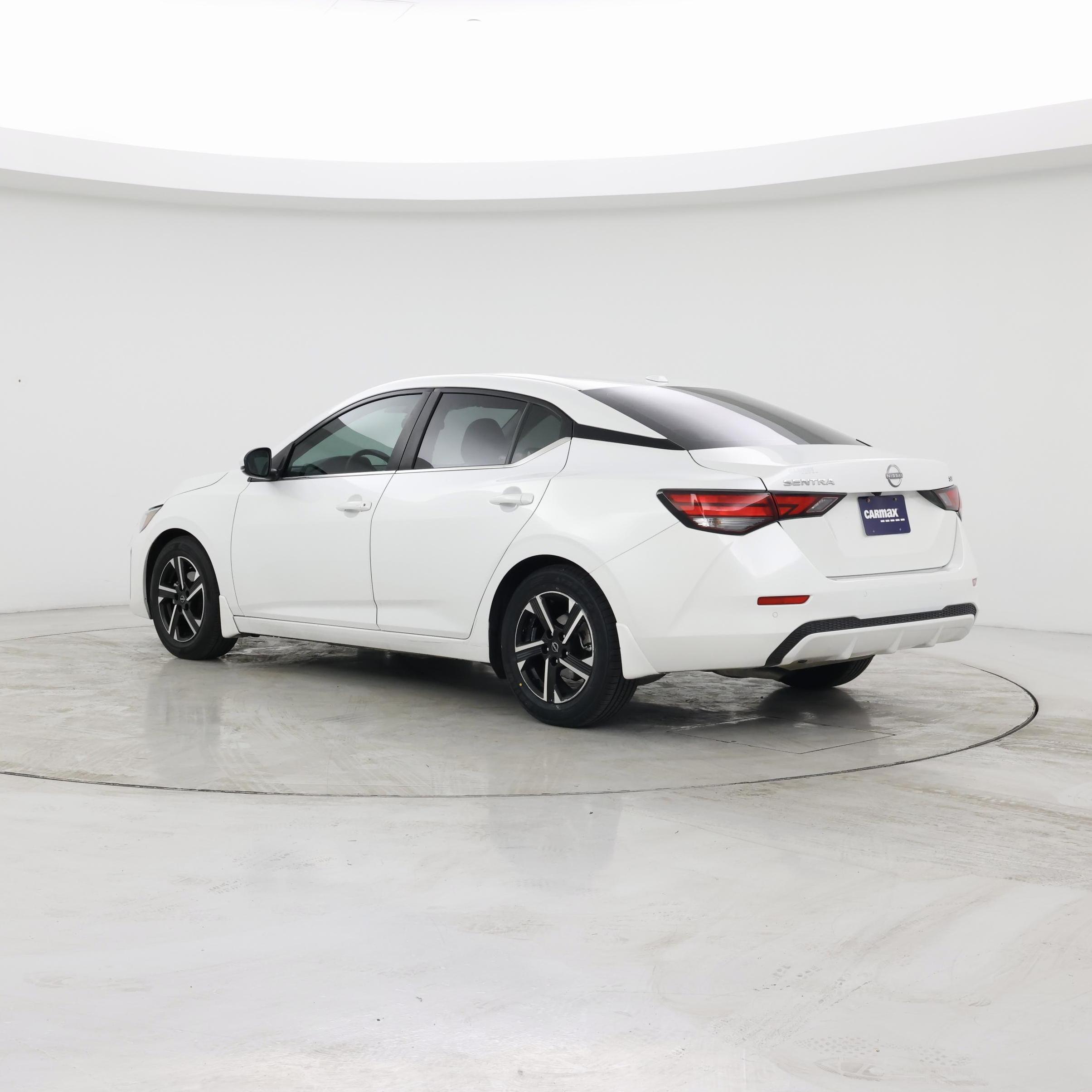 Thumbnail: 2024 Nissan Sentra - 2