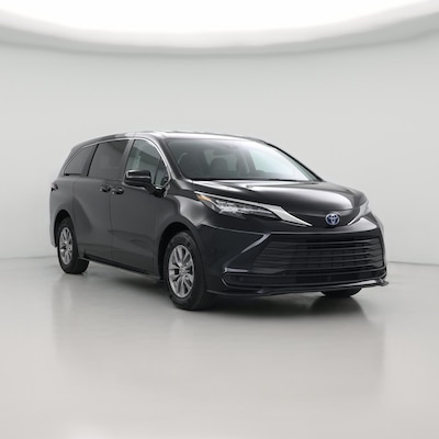 2024 Toyota Sienna Hybrid LE