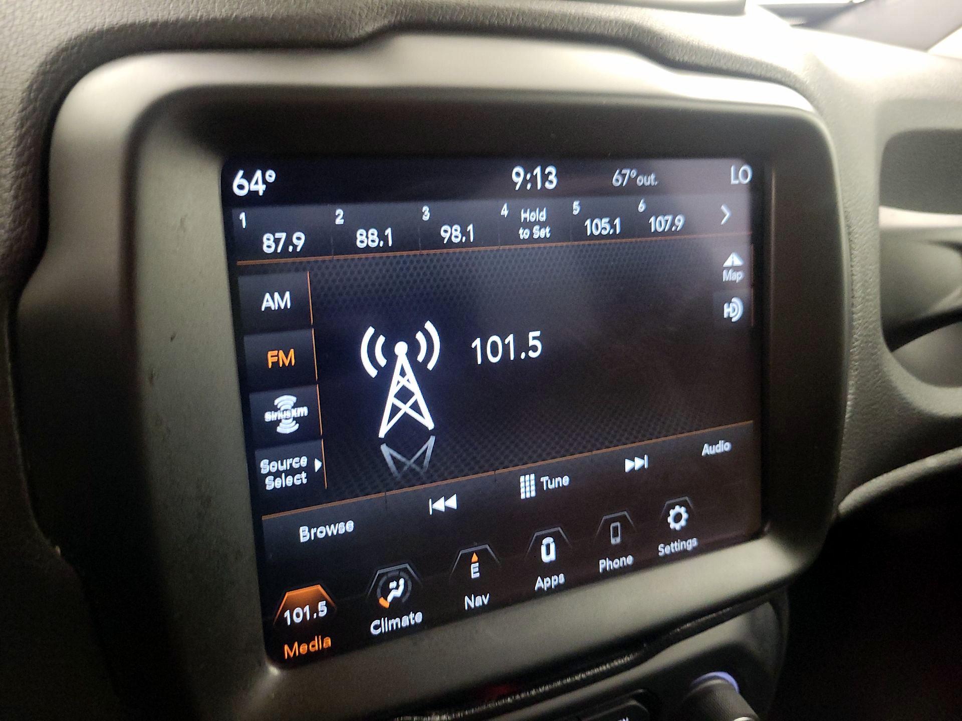 Thumbnail: 2023 Jeep Renegade - 15