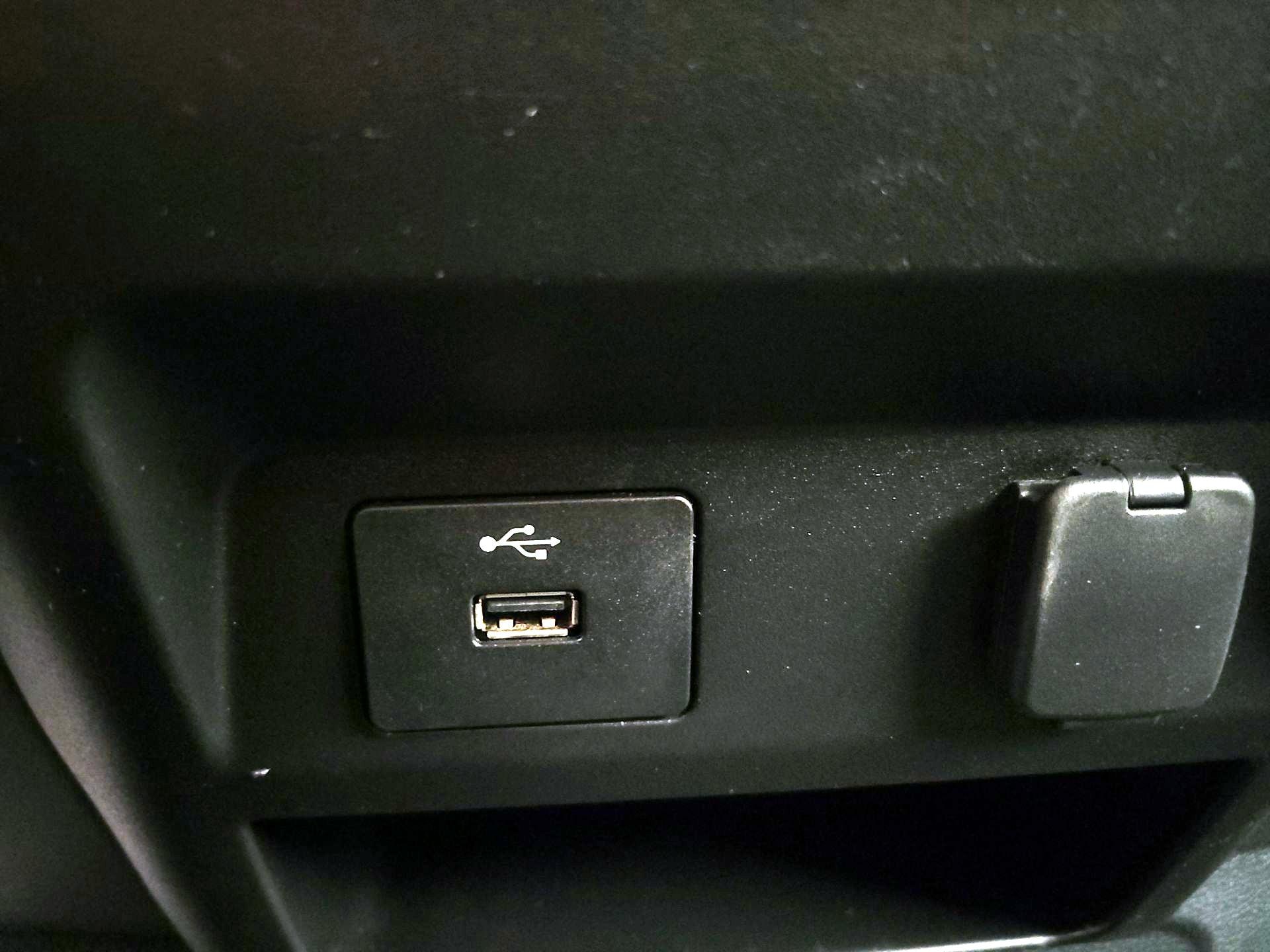 Thumbnail: 2022 Ford F-350 - 18