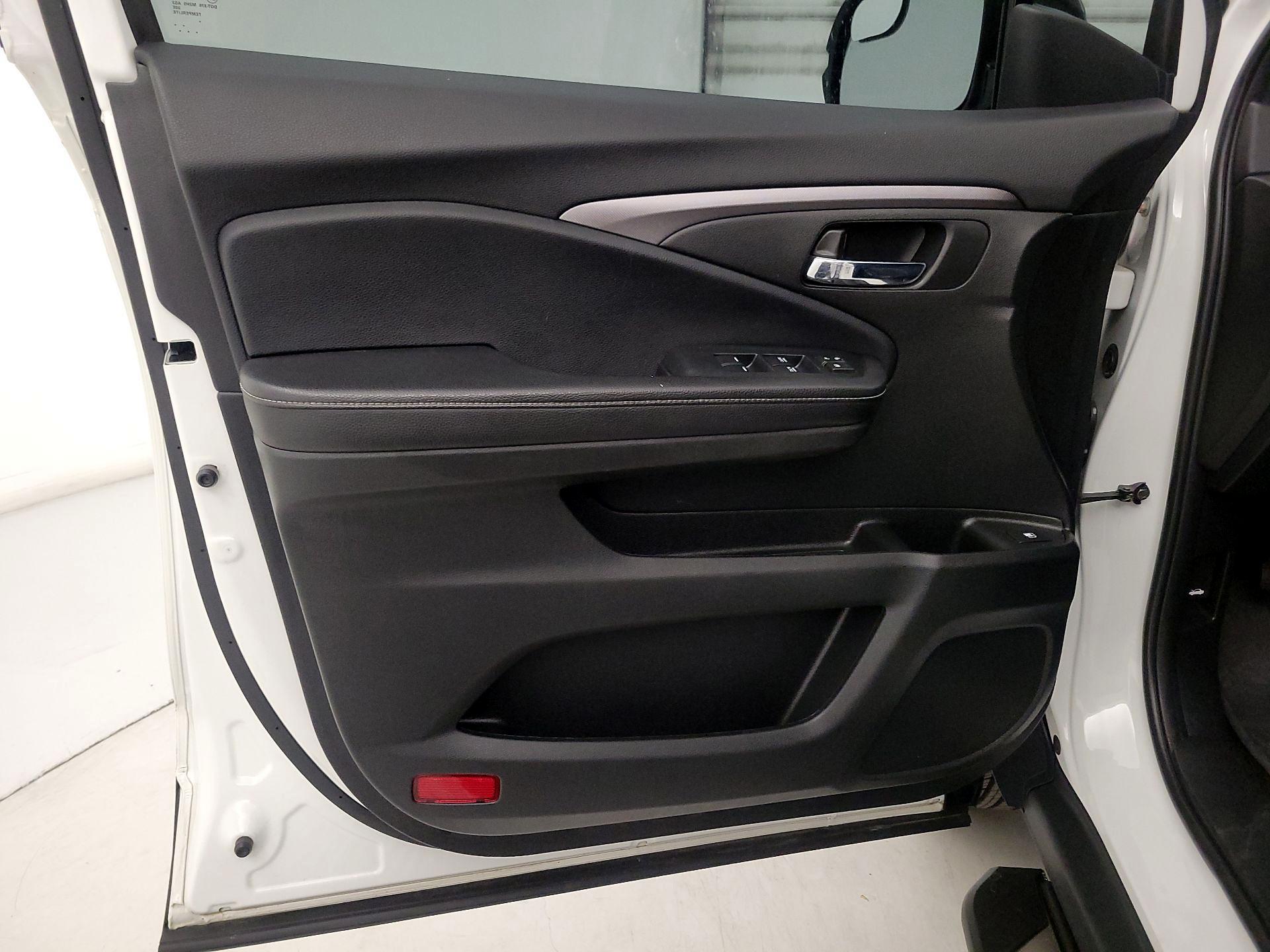 Thumbnail: 2022 Honda Ridgeline - 12