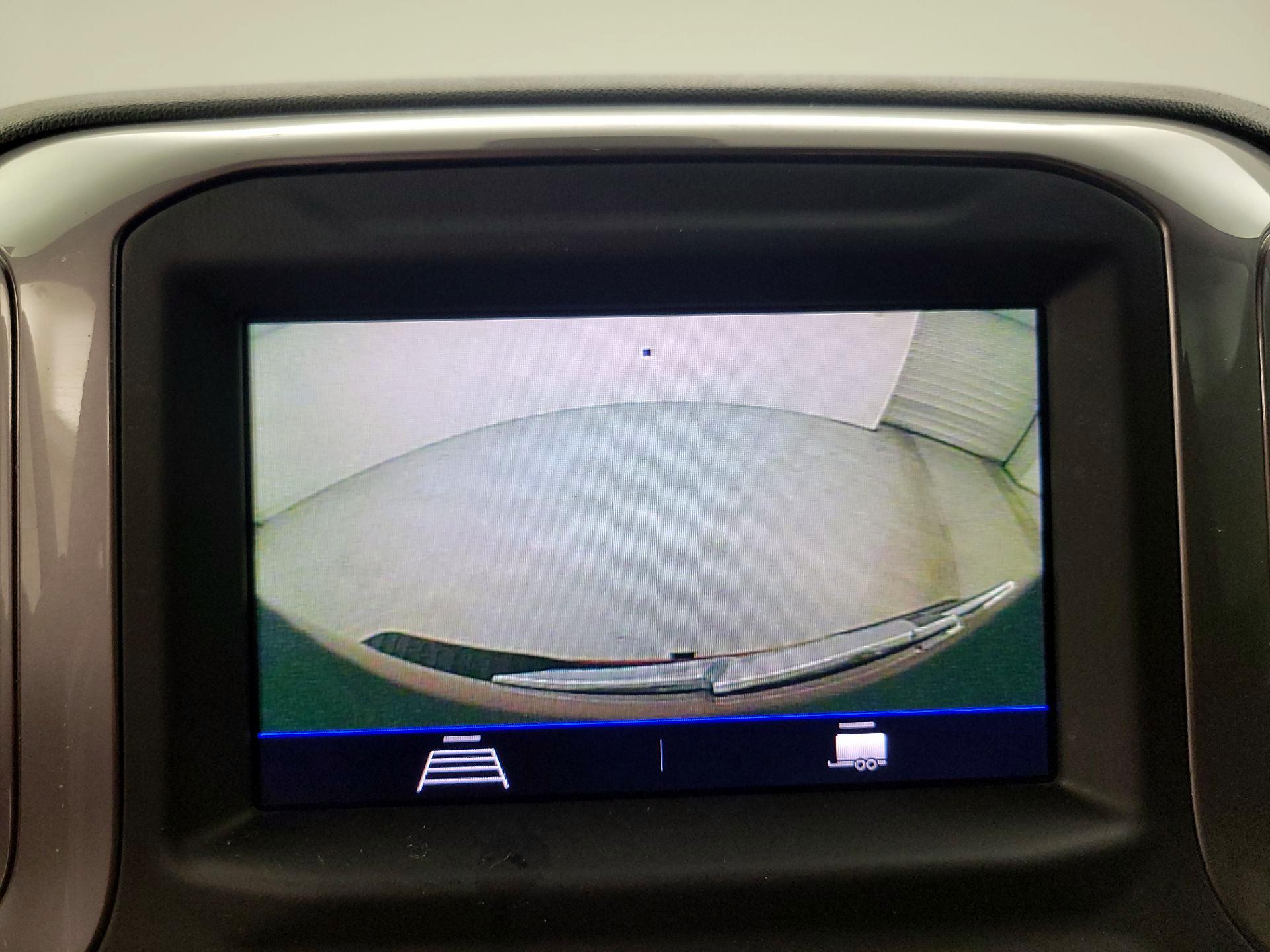 Thumbnail: 2021 Chevrolet Silverado 1500 - 14