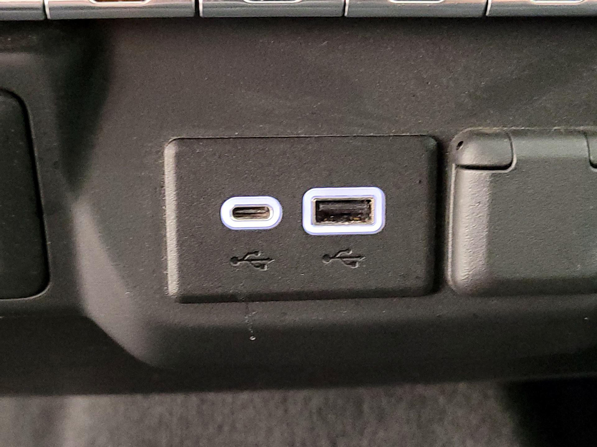 Thumbnail: 2021 Chevrolet Silverado 1500 - 18