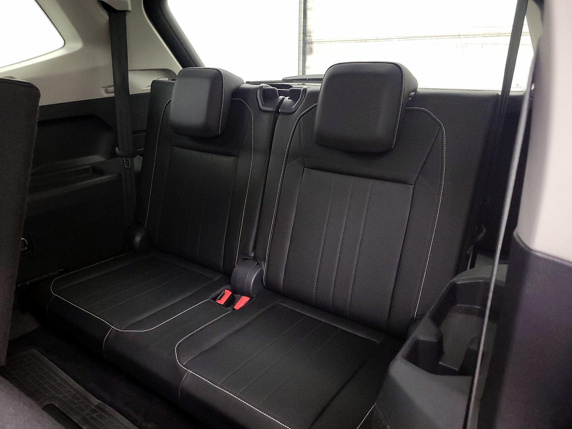 Thumbnail: 2023 Volkswagen Tiguan - 20