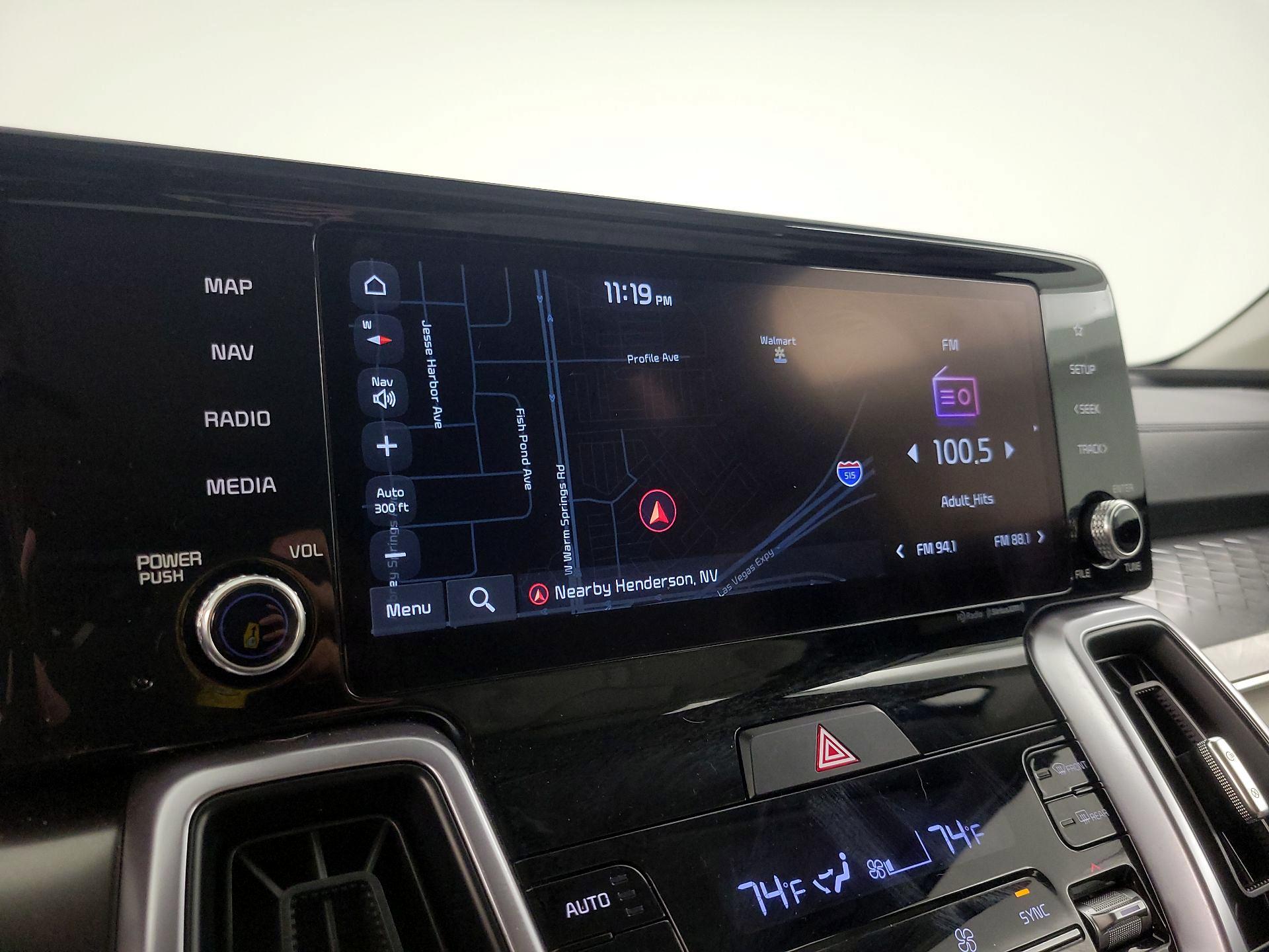 Thumbnail: 2023 Kia Sorento - 14