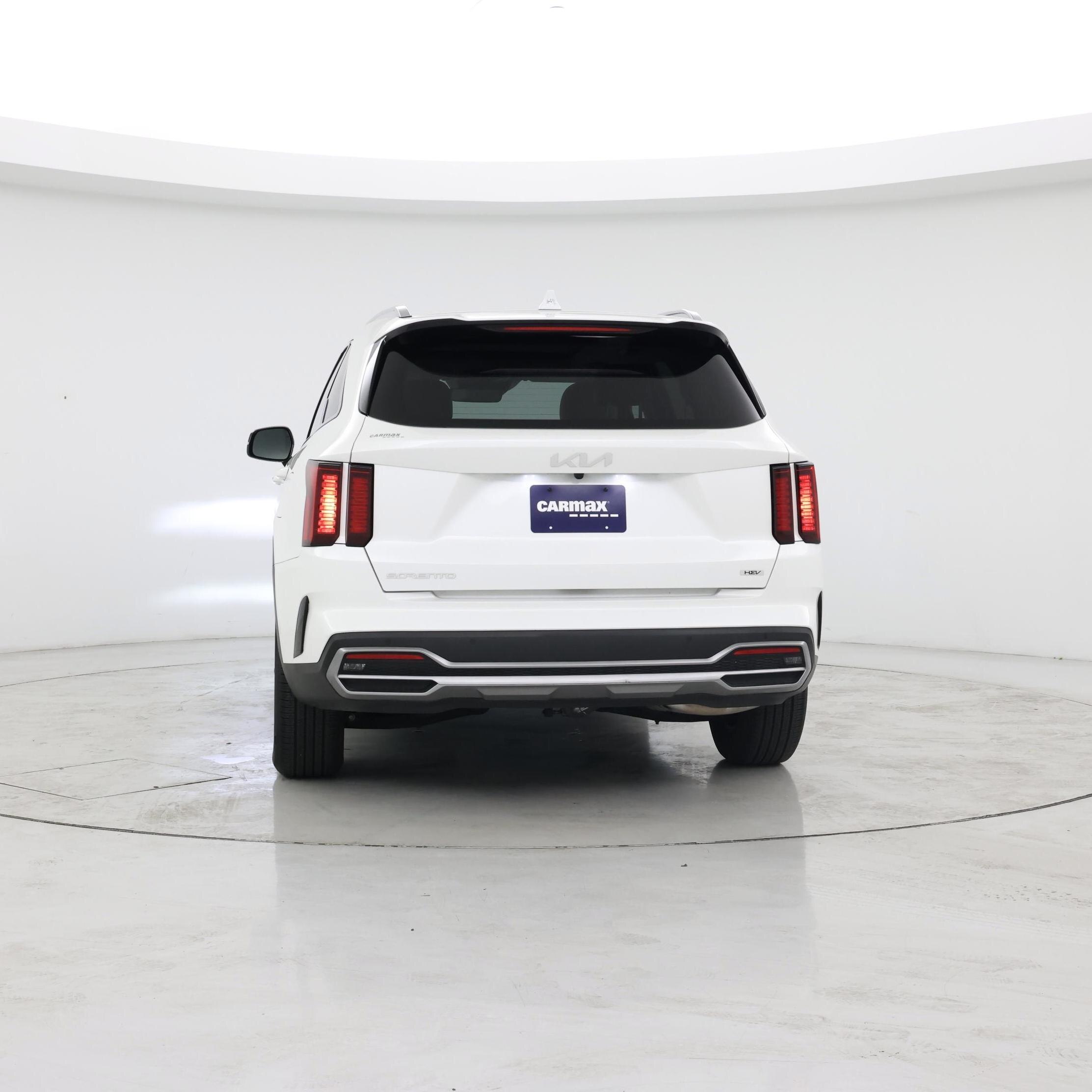 Thumbnail: 2023 Kia Sorento - 6