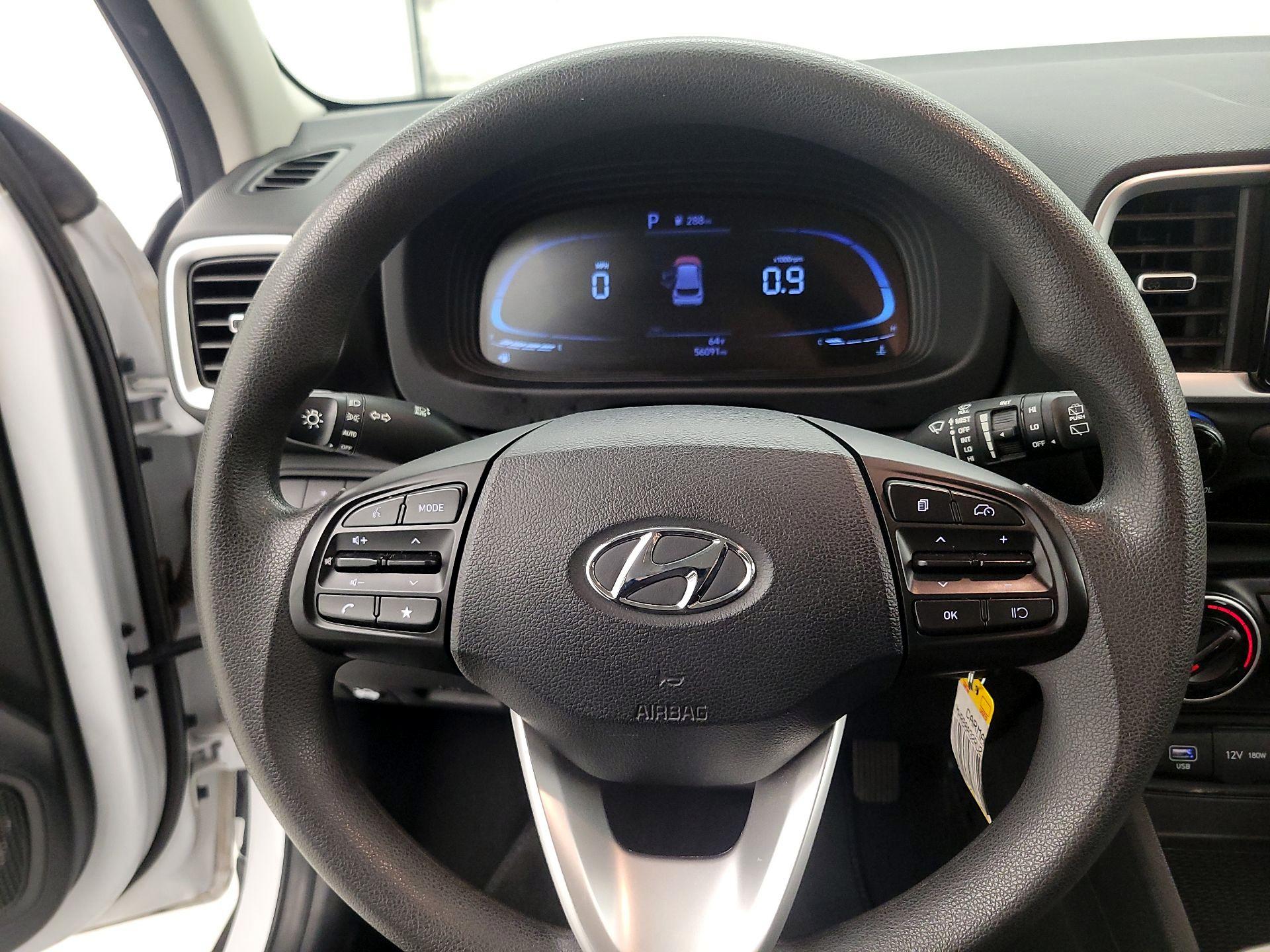 Thumbnail: 2024 Hyundai Venue - 10