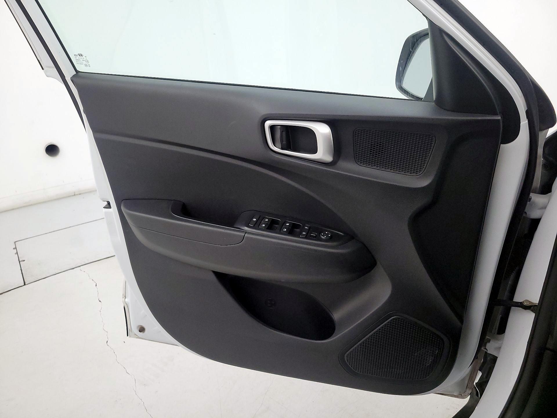 Thumbnail: 2024 Hyundai Venue - 12