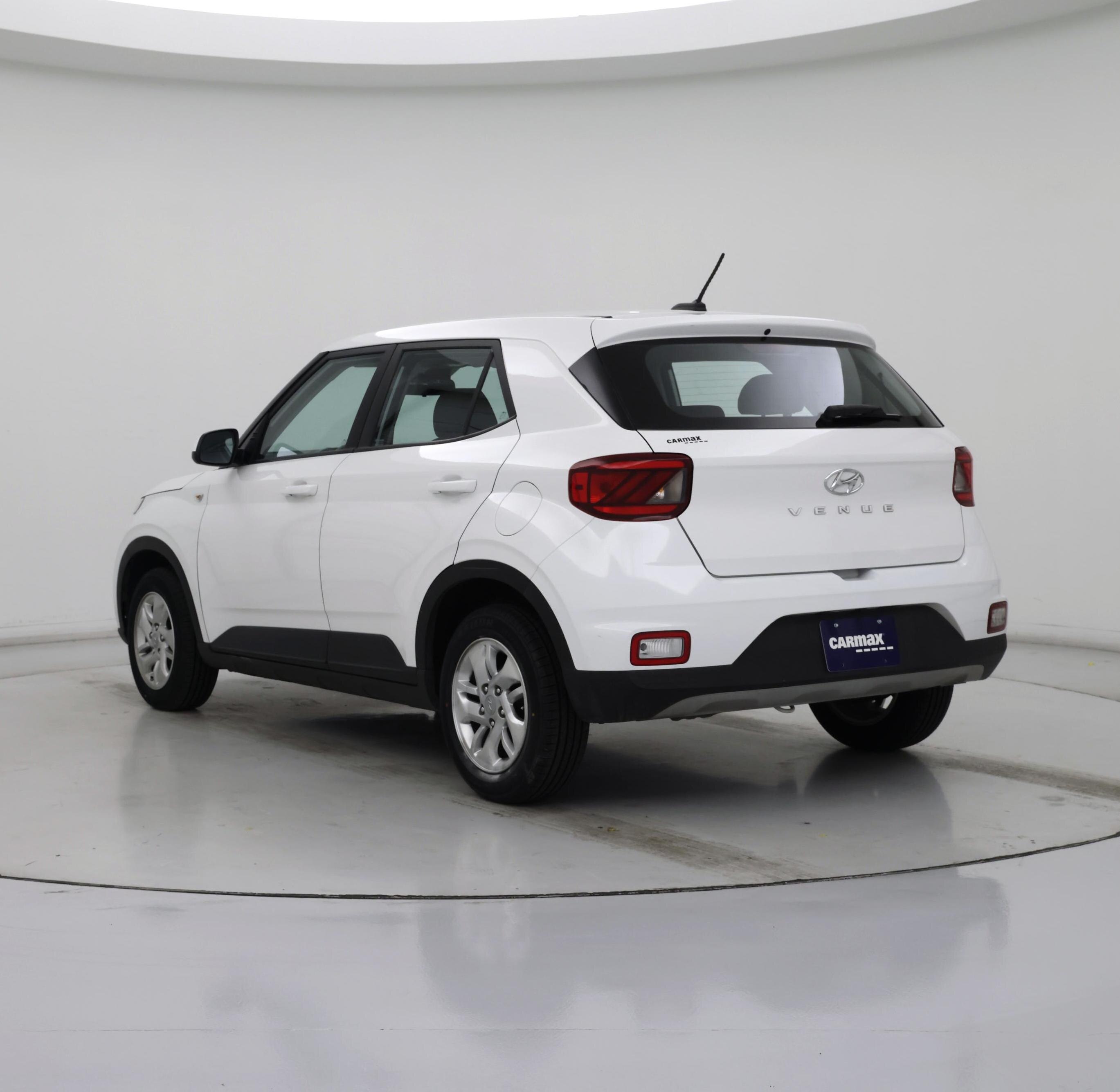 Thumbnail: 2024 Hyundai Venue - 2