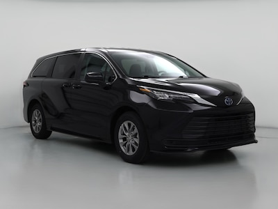 2024 Toyota Sienna Hybrid LE