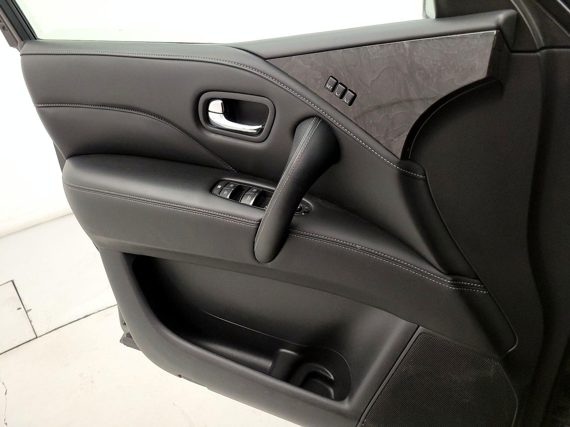 Thumbnail: 2024 INFINITI QX80 - 12