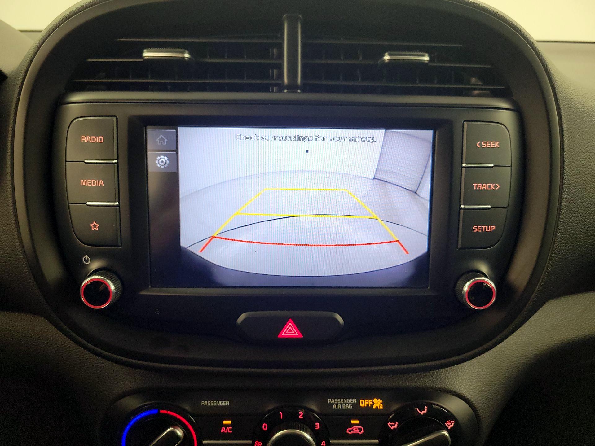 Thumbnail: 2022 Kia Soul - 14