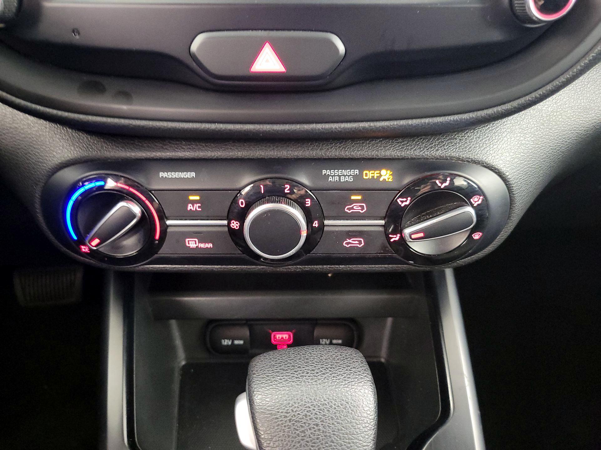 Thumbnail: 2022 Kia Soul - 16