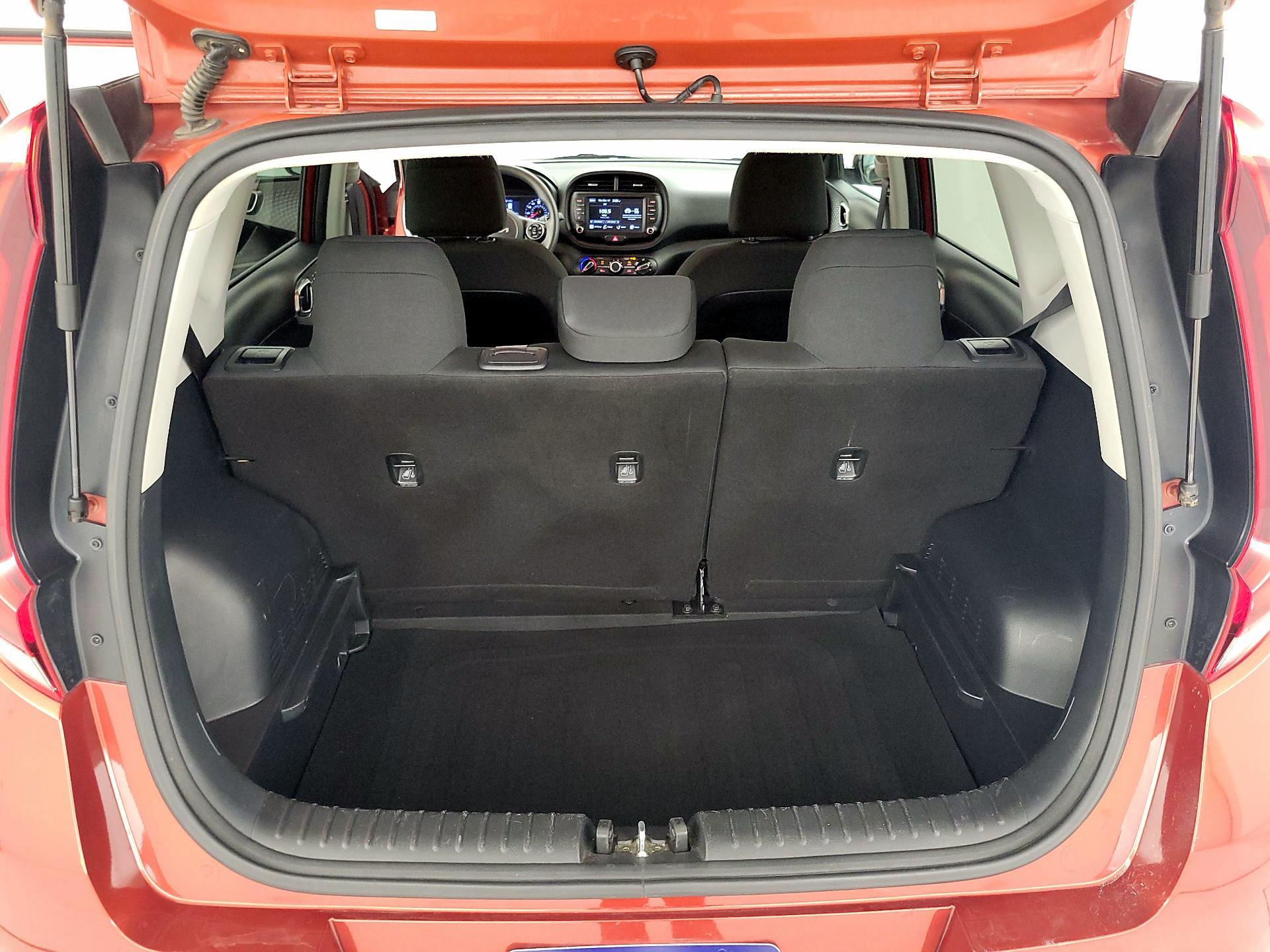 Thumbnail: 2022 Kia Soul - 20