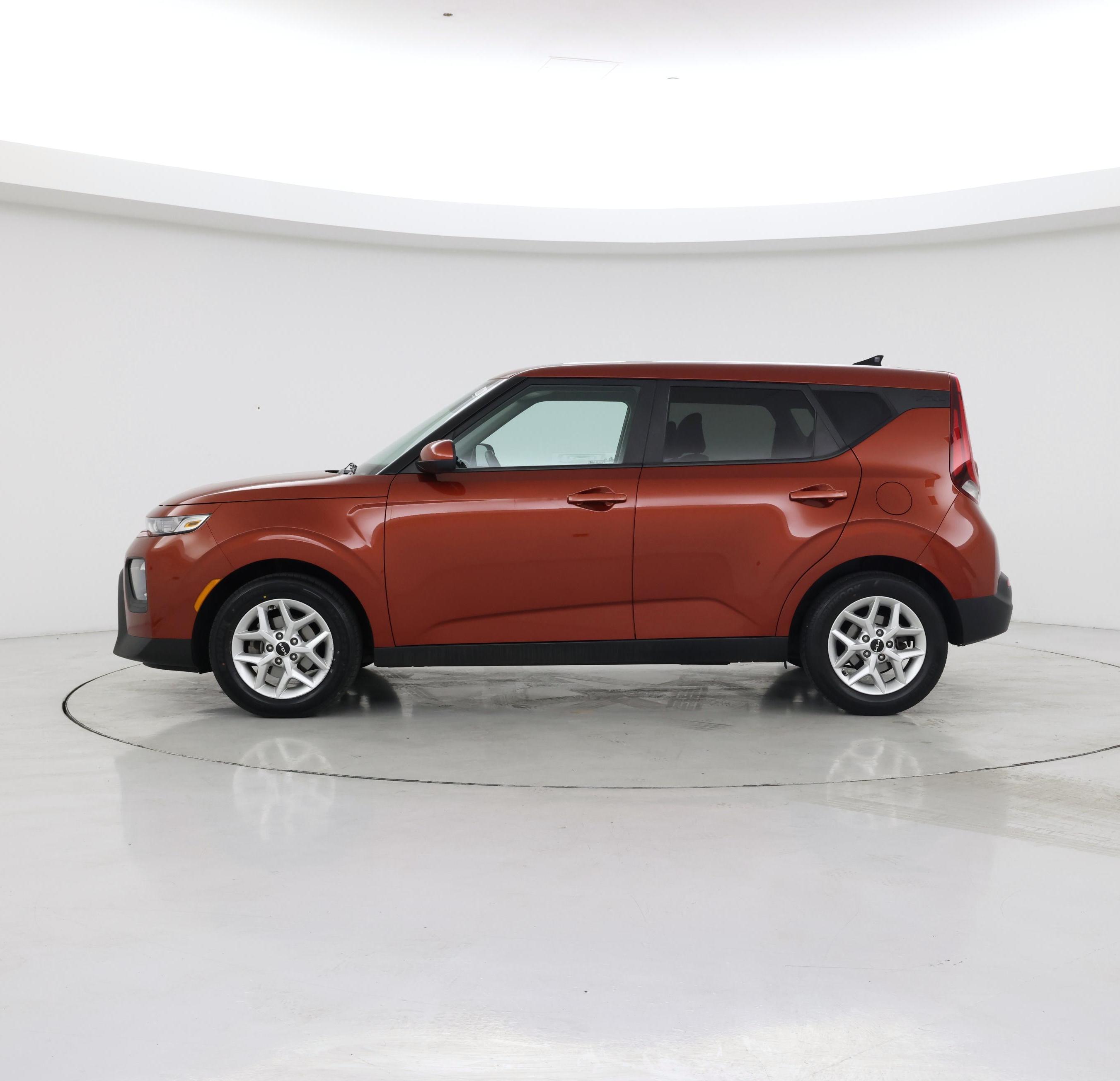 Thumbnail: 2022 Kia Soul - 3